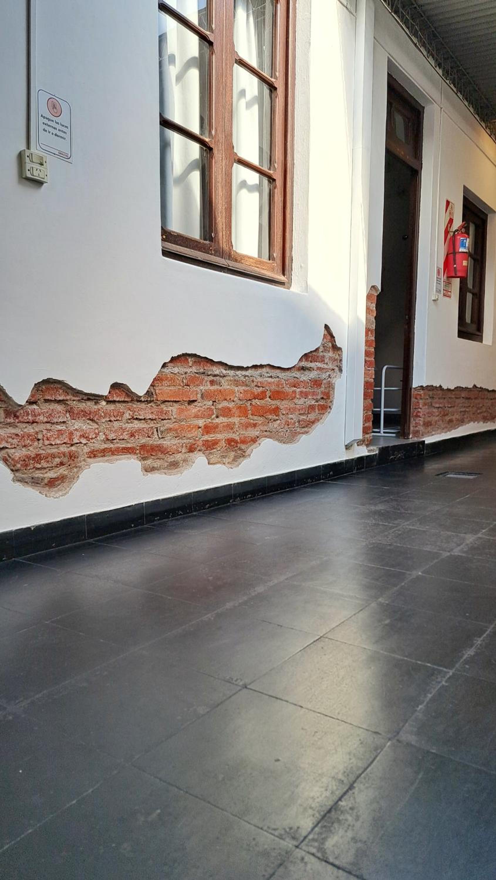 Casa Kolla - 2 bedrooms with private garage in downtown Salta