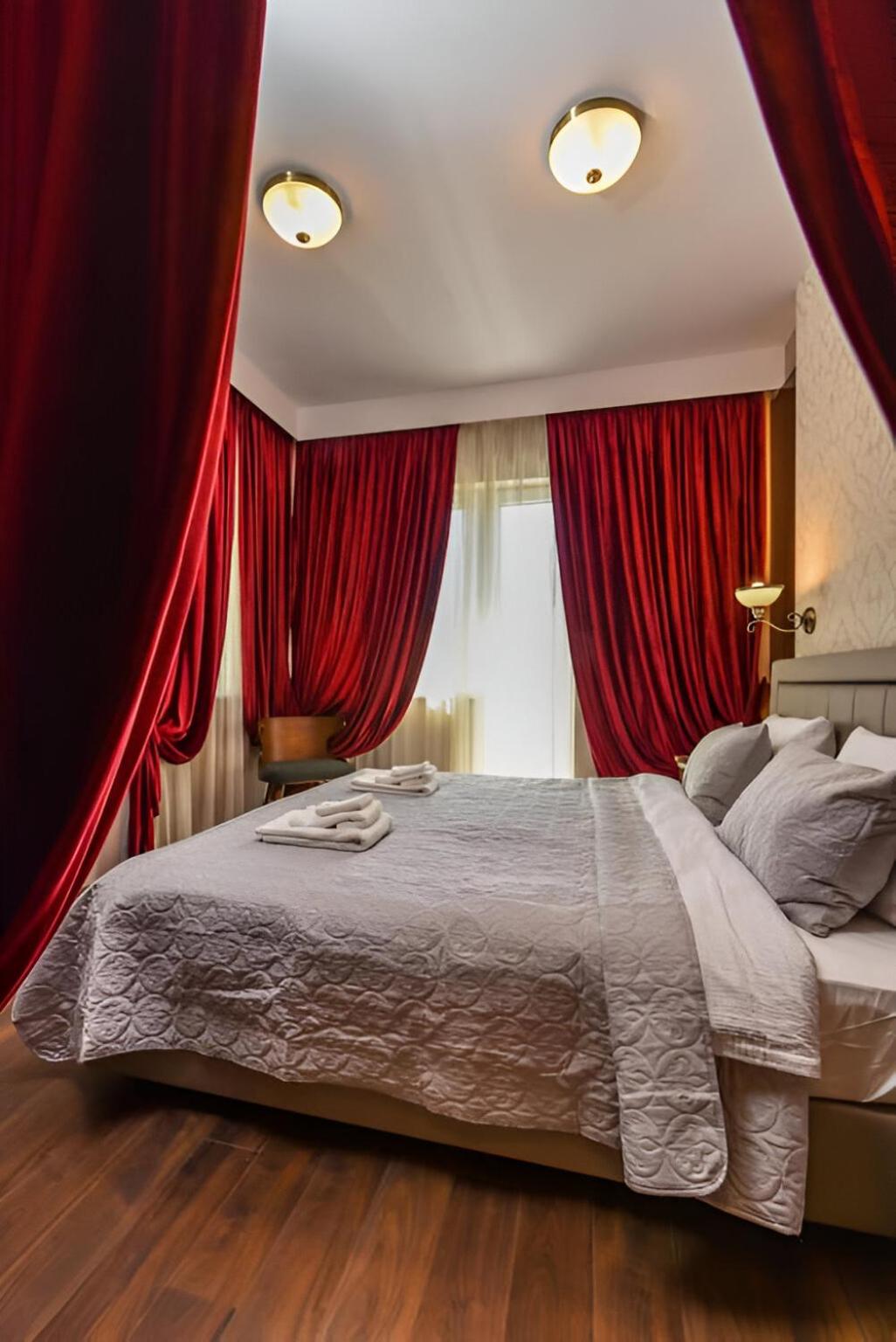Palace of Culture 2-Bedroom Retreat on Skobelev blvd view 2