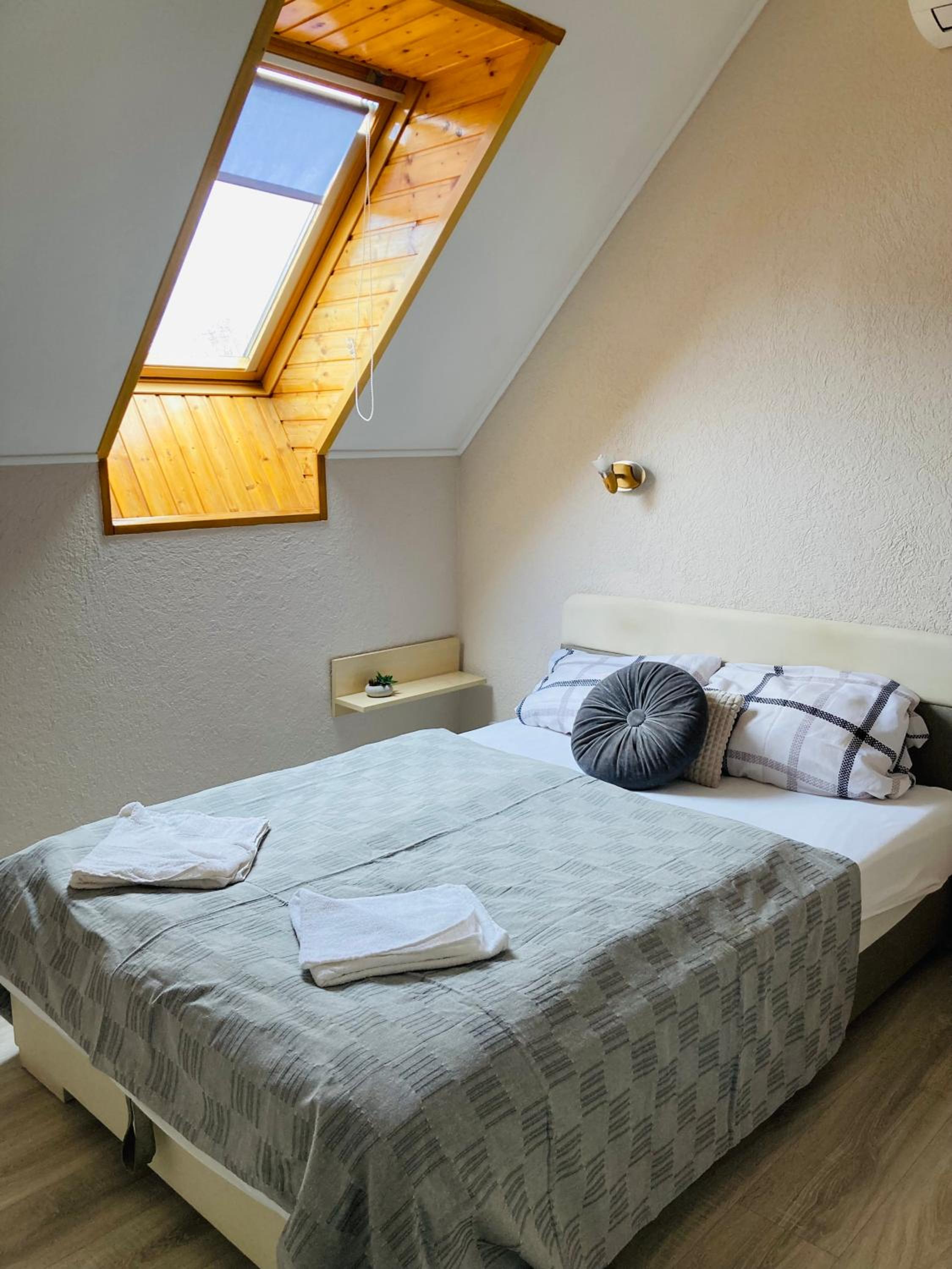Helka Apartmanház