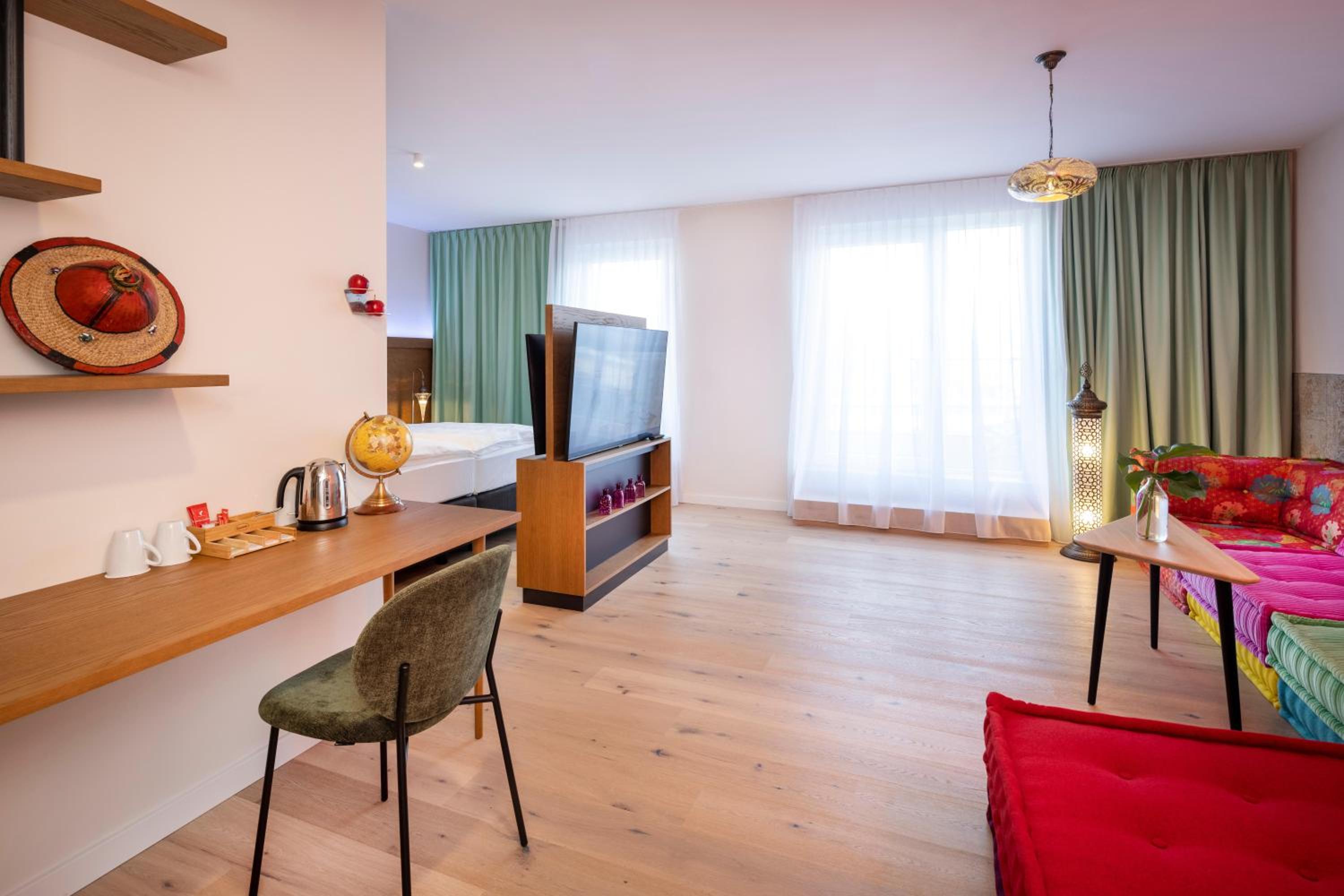 Dresden Vacations - ARCOTEL HafenCity Dresden - Property Image 3