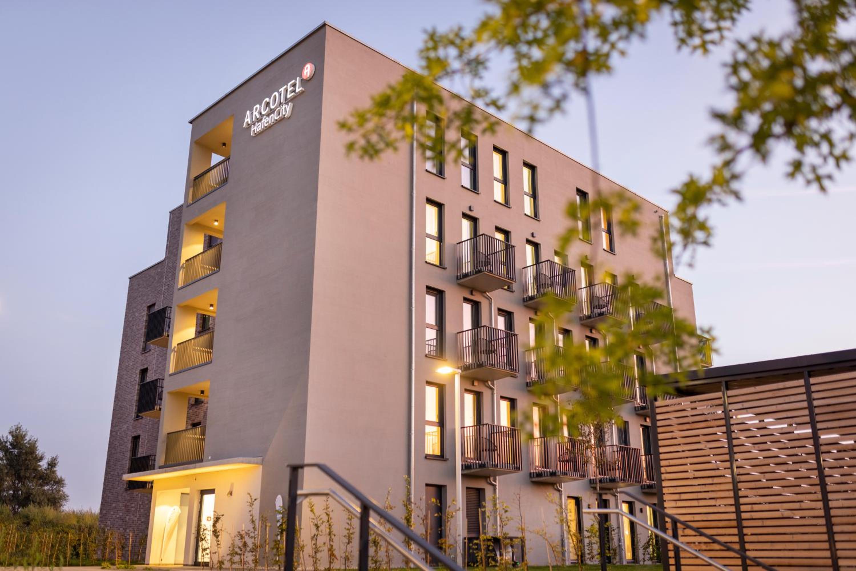 Dresden Vacations - ARCOTEL HafenCity Dresden - Property Image 1