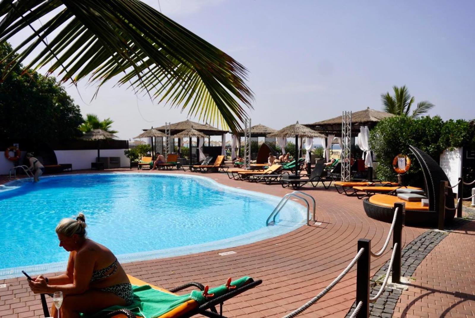 Luxury Apartment with Pool at Meliá Dunas Resort
