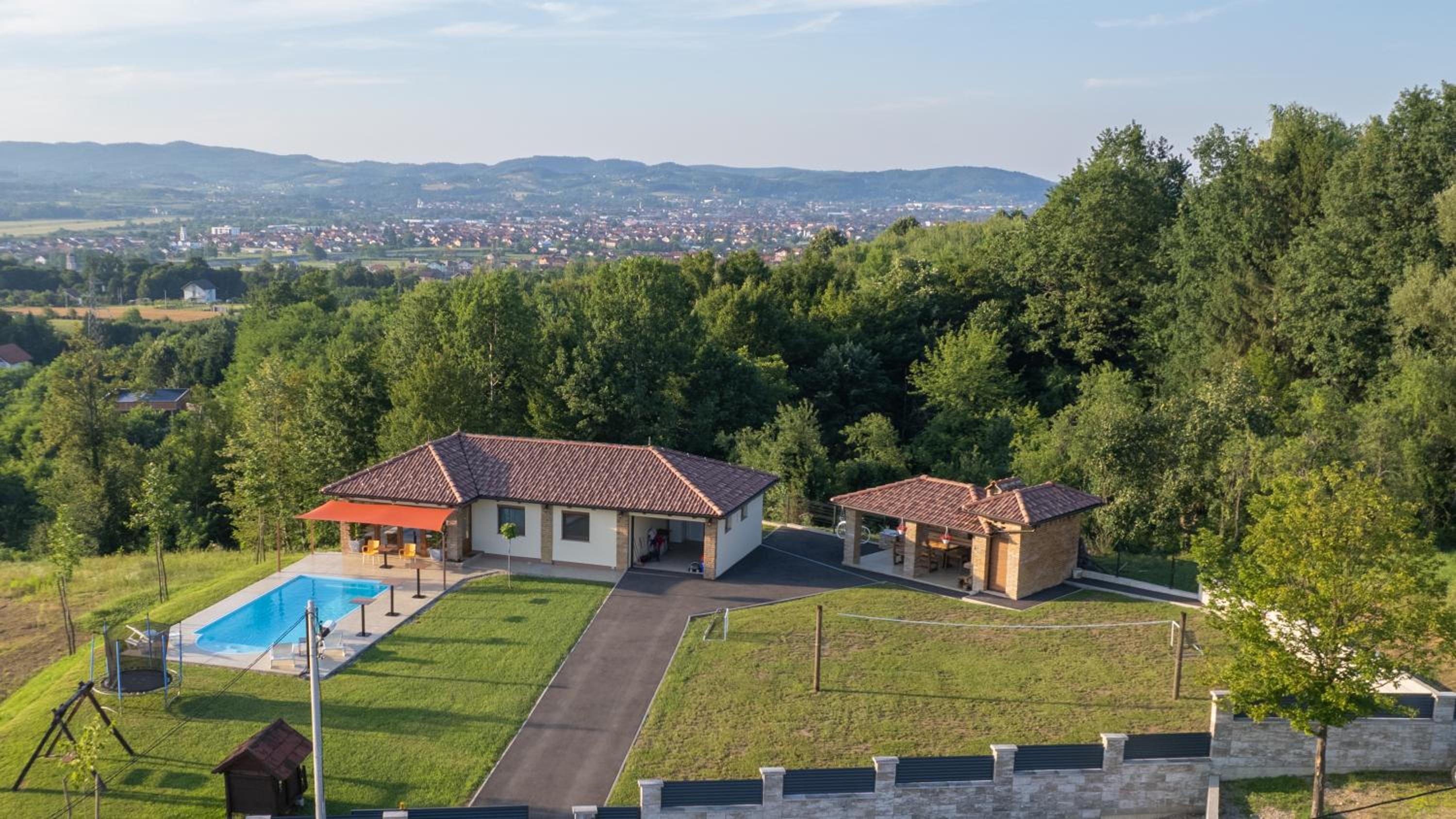Villa, Vikendica - Sunny Hill - jacuzzi, sauna