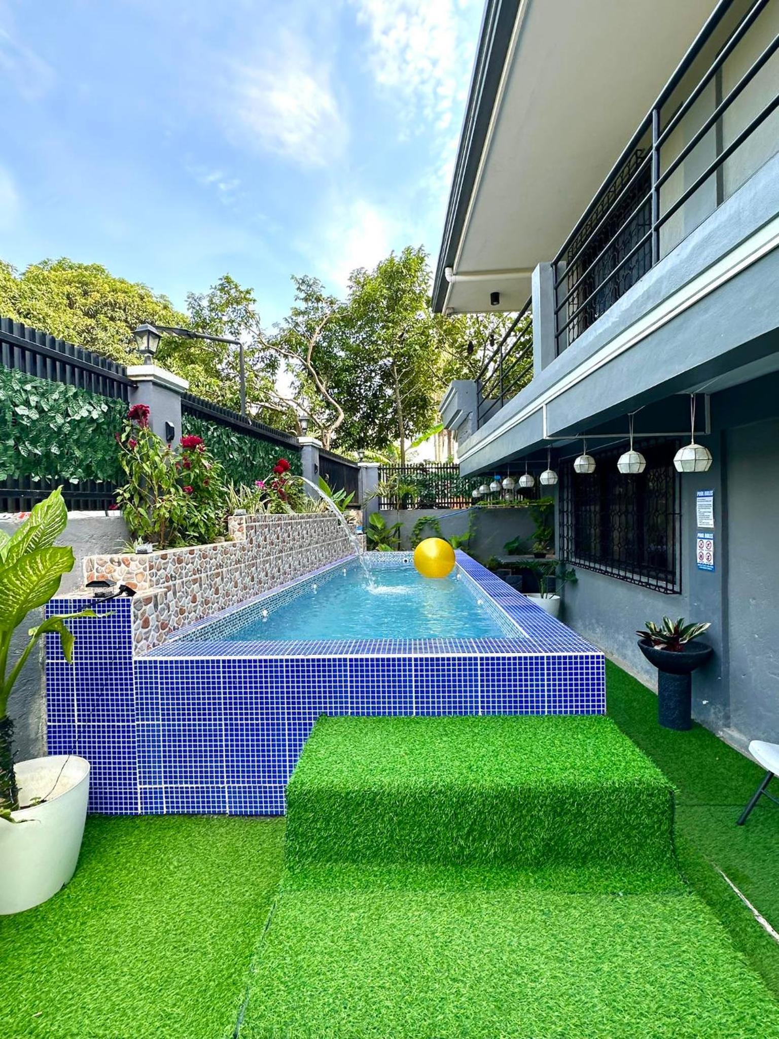 Luna Amor Place view 2