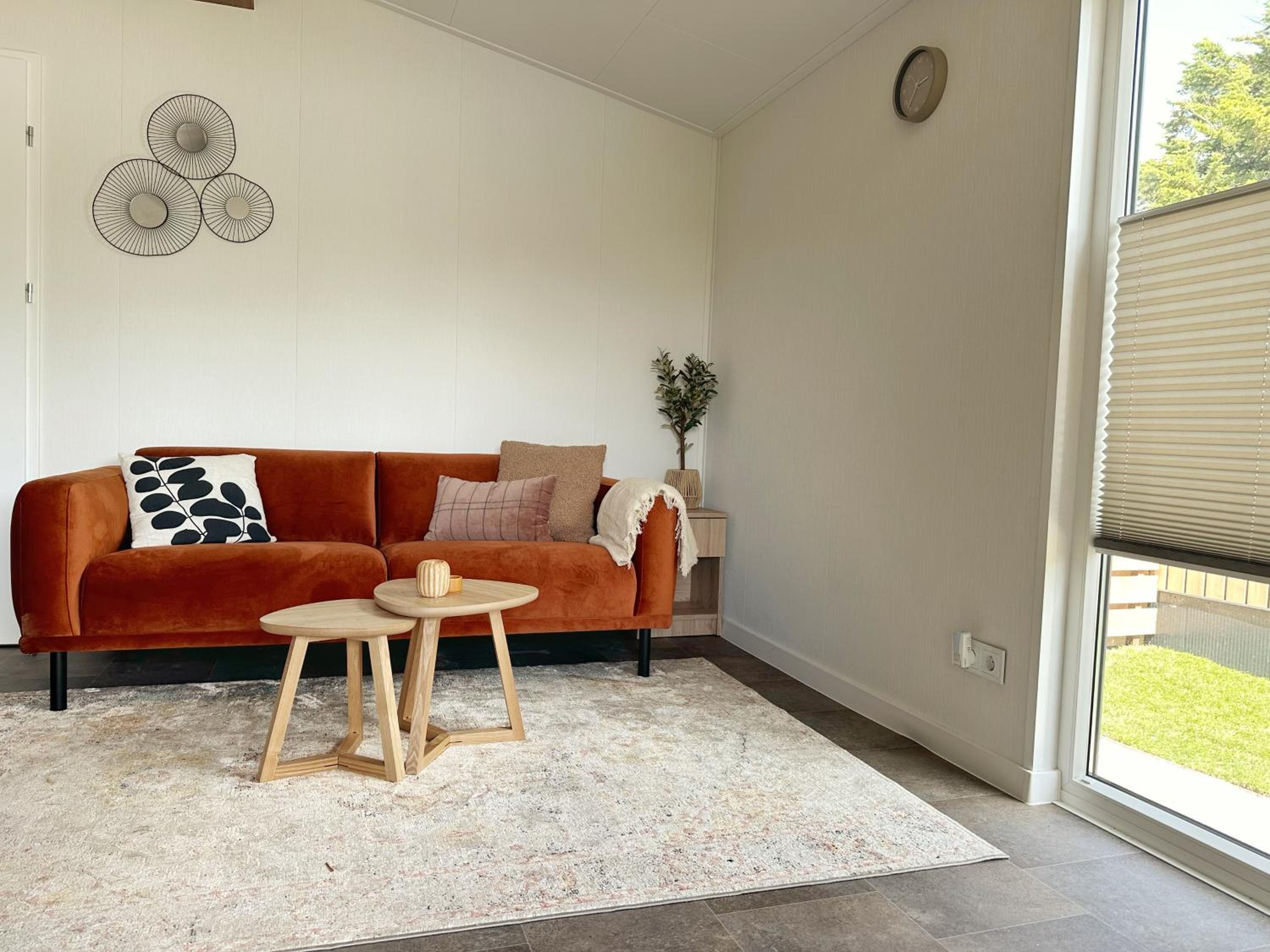 Chalet 501a op Recreatiepark De Wielen view 2