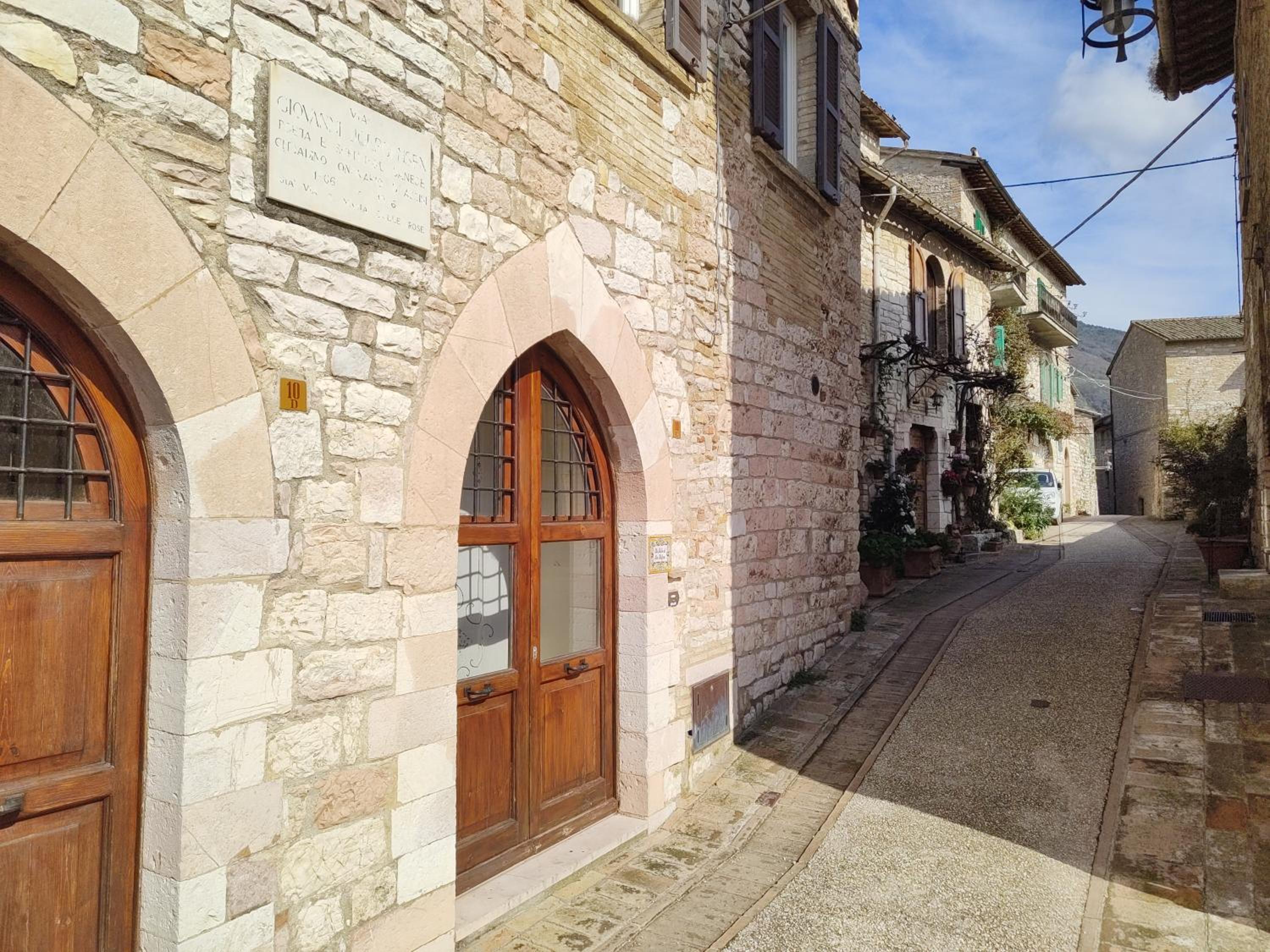 La Suite di San Rufino, Dimora storica in Assisi centro, 75mq, 2 letti matrimoniali - MyAssisiSuite - Mówimy po polsku photo 1
