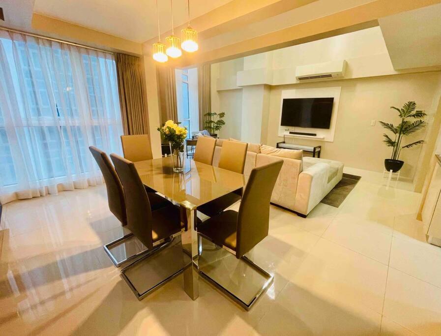 Luxurious 2-Bedroom Loft in Eastwood City, Quezon City Modern Comfort & Prime Location