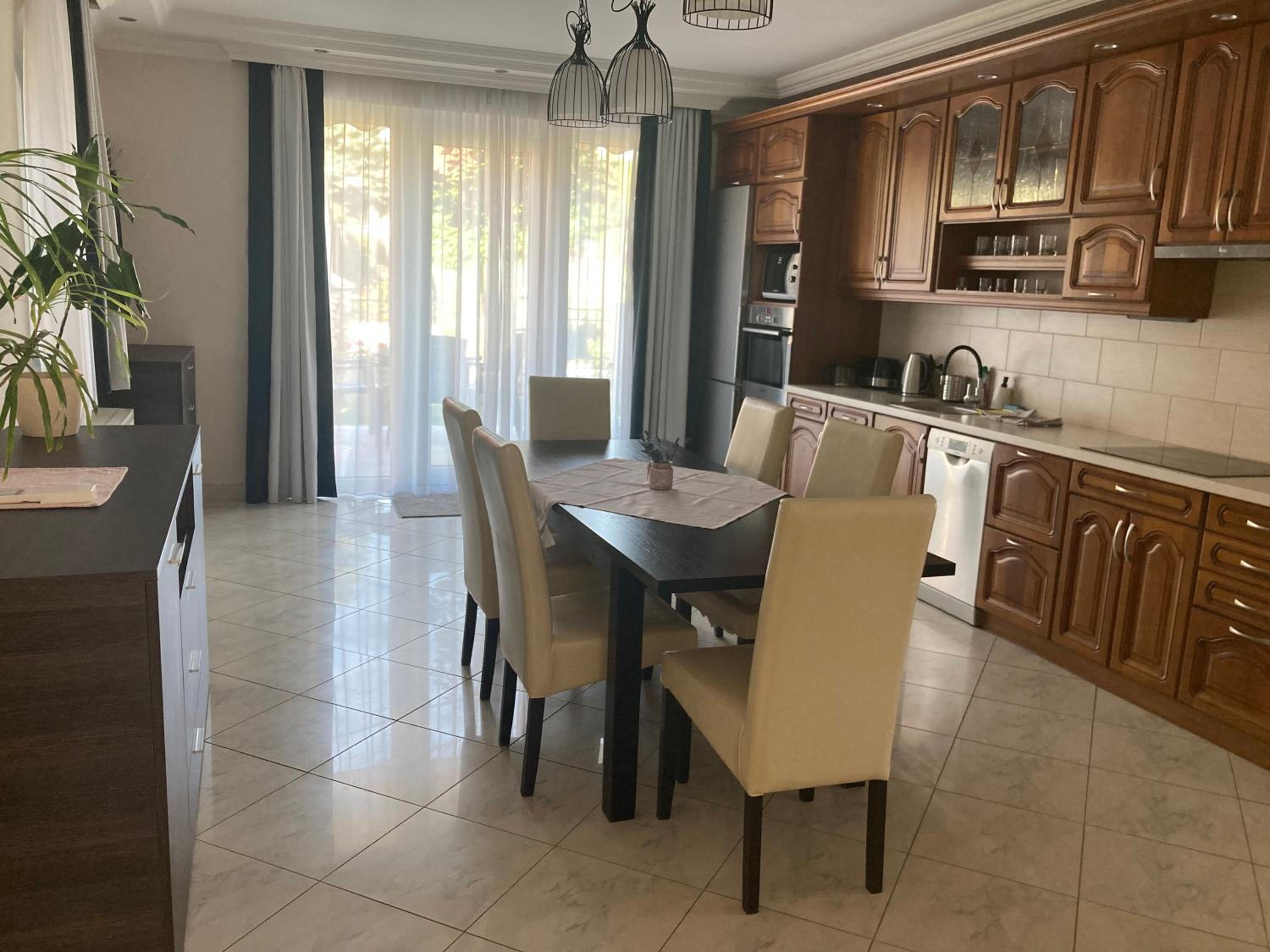 Helka Apartmanház