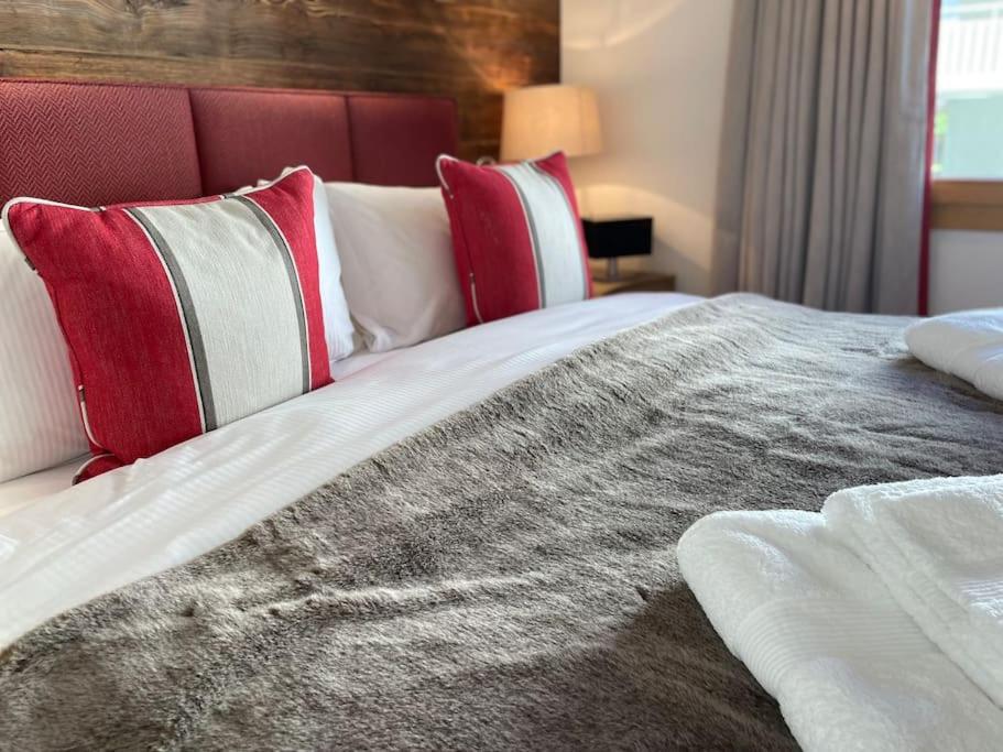Flims Mountain retreat with Nordic Hotpot near Caumasee
