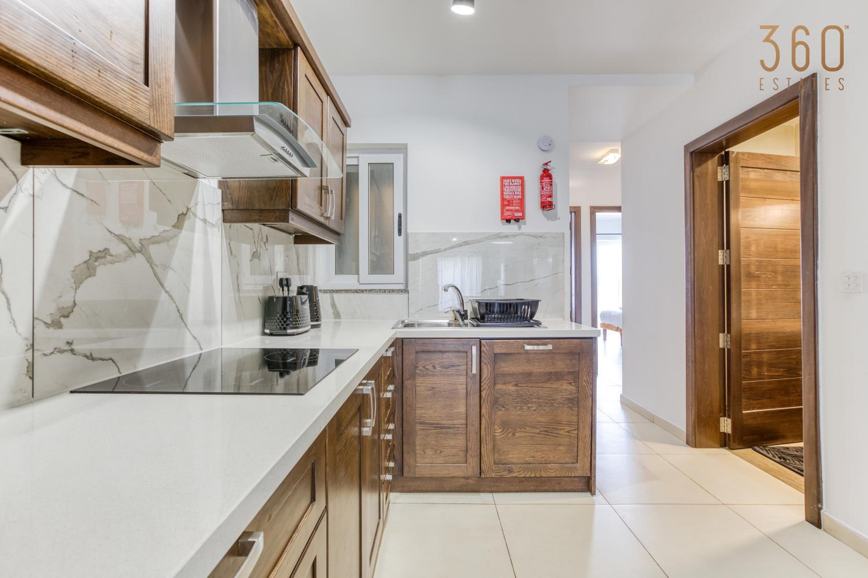 Charming & Central 3BR Apt with Private Terrace by 360 Estates photo 2