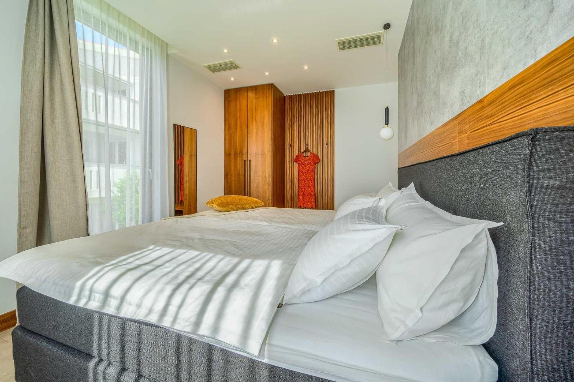 Villa Allina - Heated Pool, Rooftop Jacuzzi & Sea Views view 3