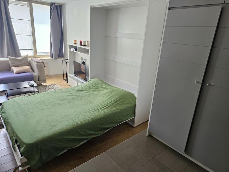 cosy studio 1