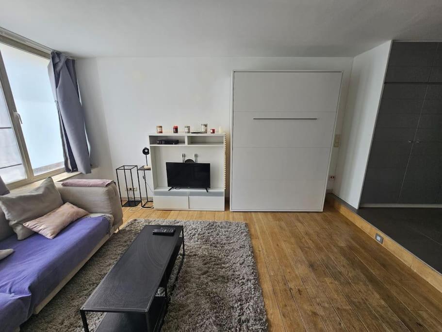 cosy studio 1
