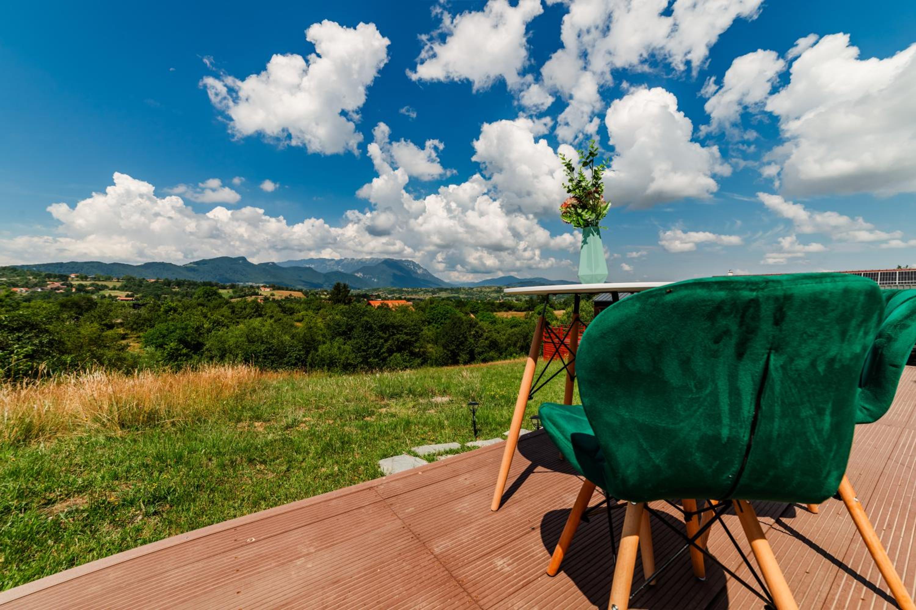 10 Min to Bran Castle Luxury Cabins