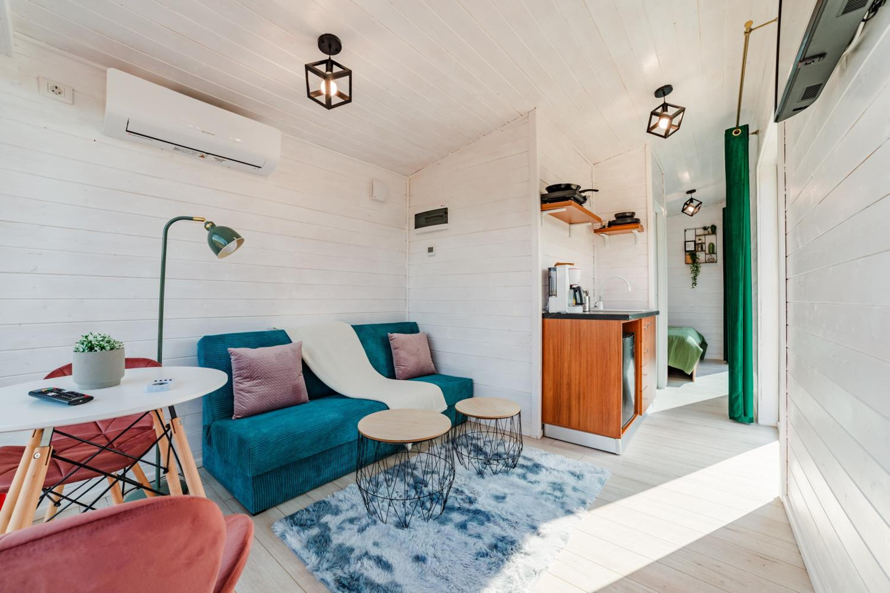 10 Min to Bran Castle Luxury Cabins