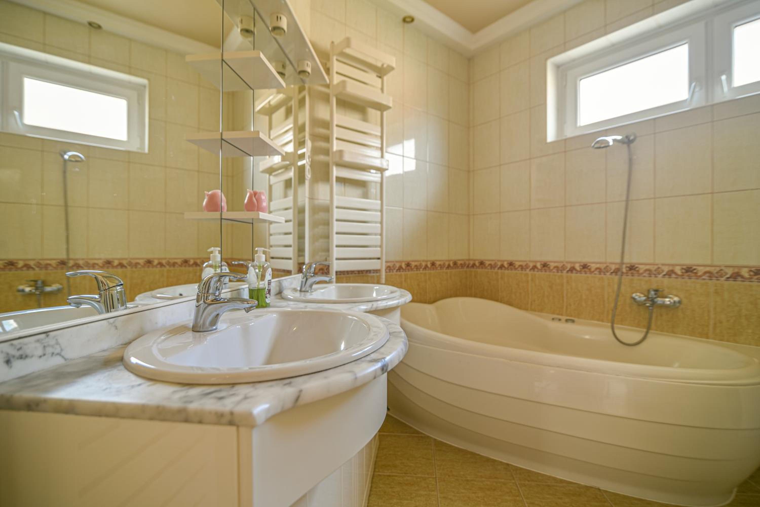 Helka Apartmanház