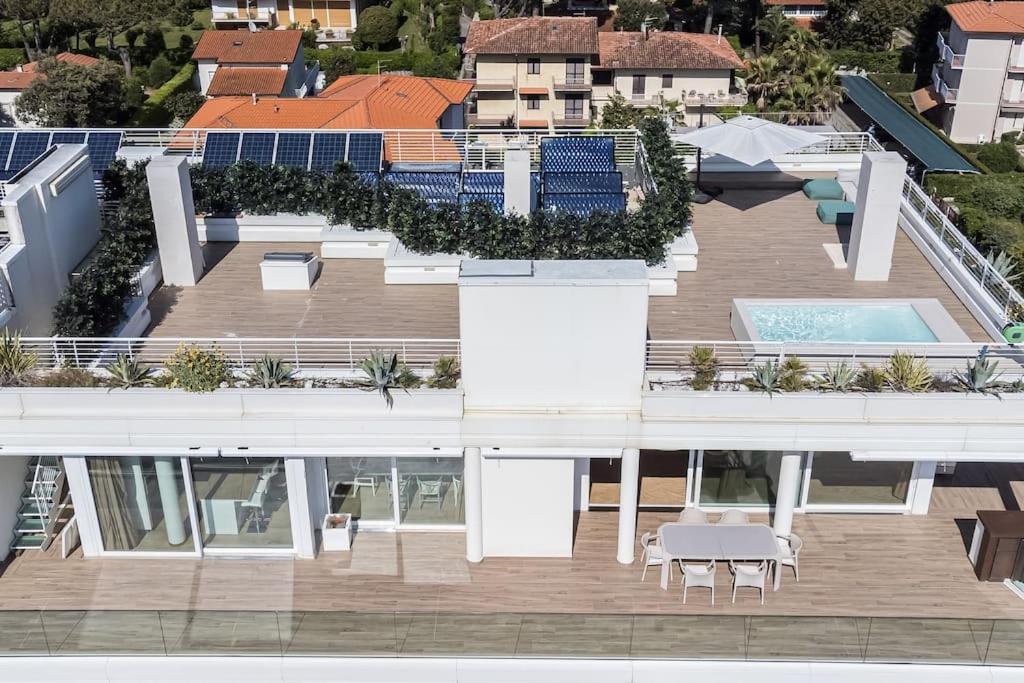 Photo 42