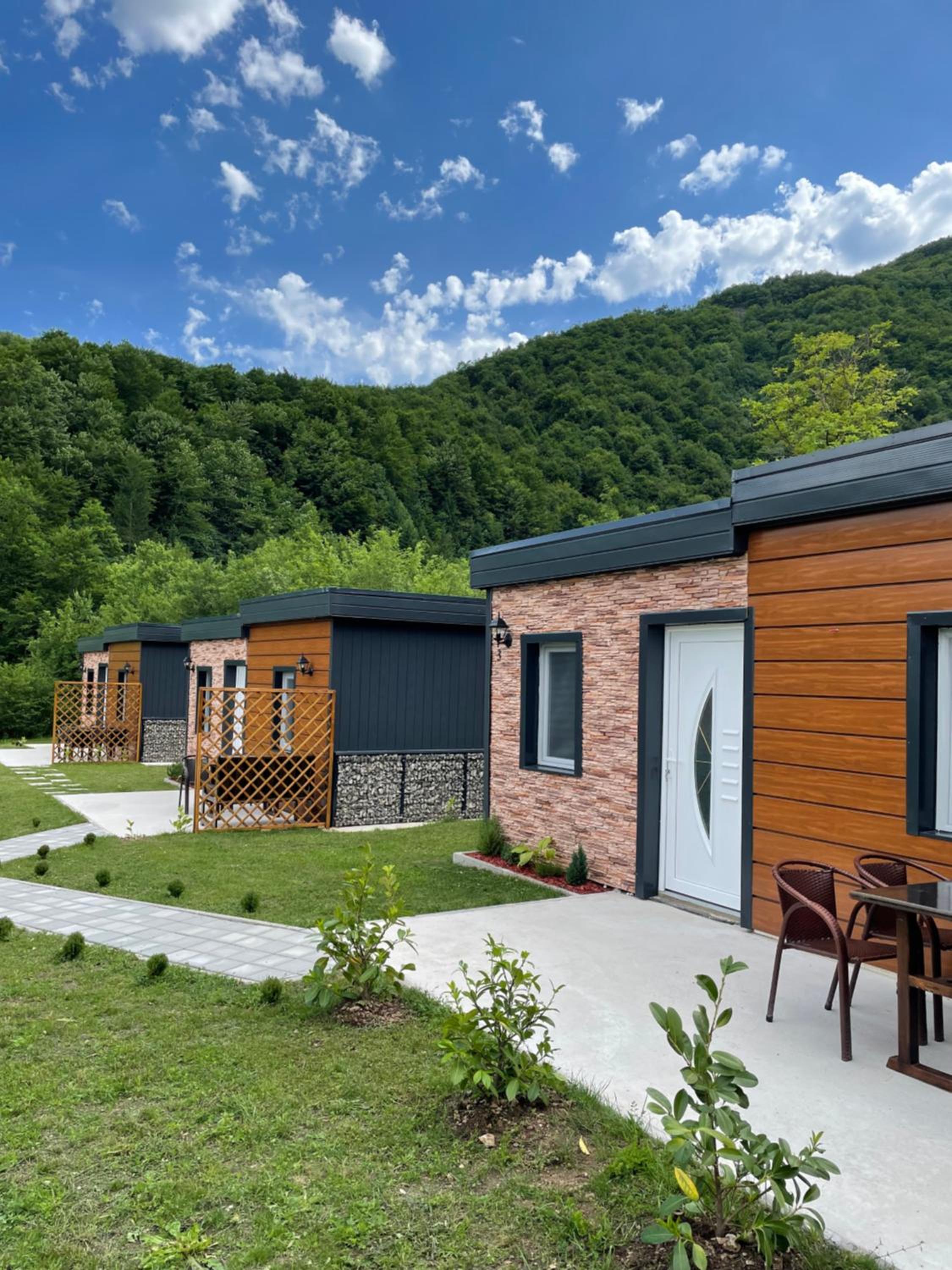 Bungalovi Izvor Plive