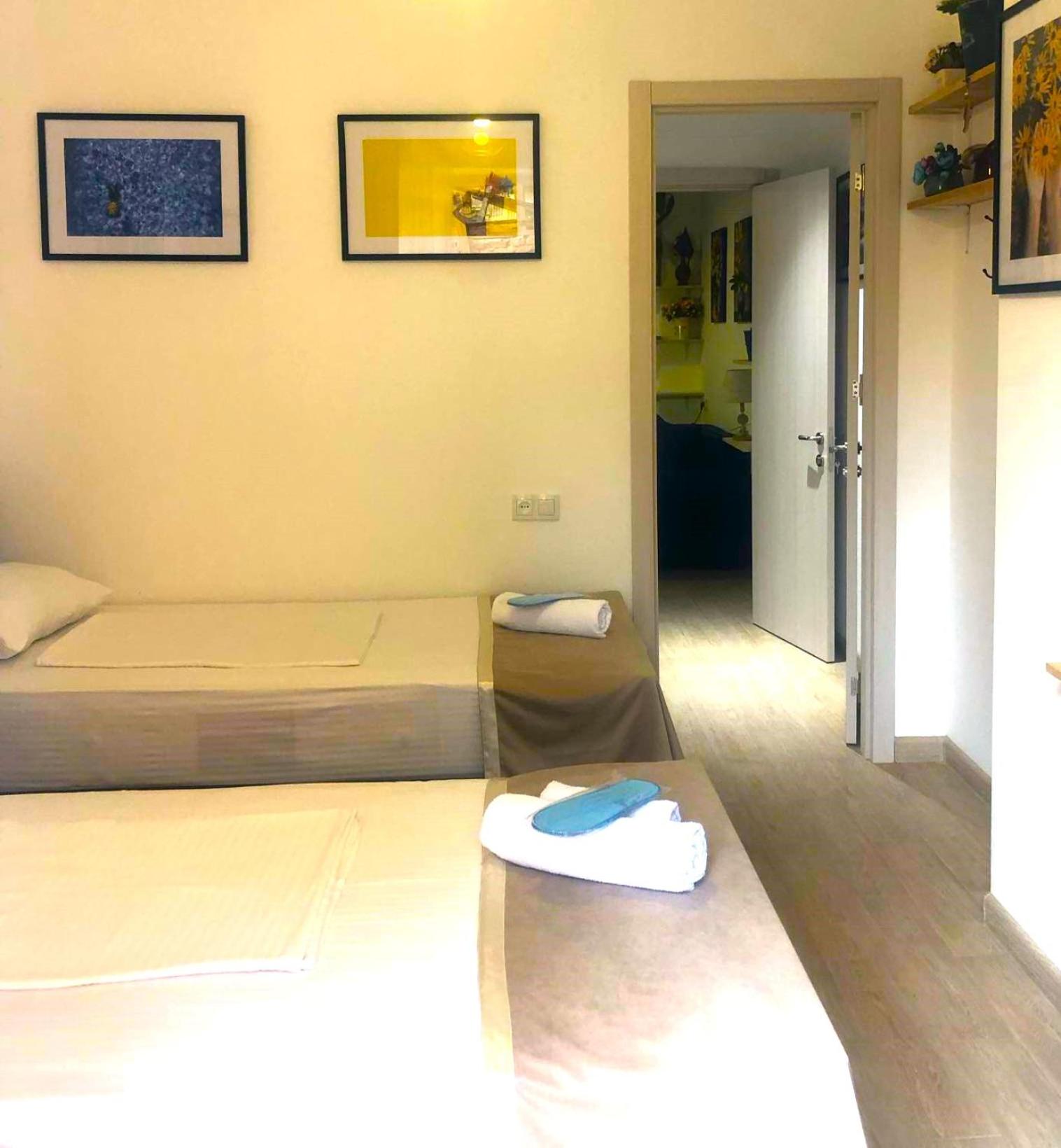 Style Apartment with Courtyard