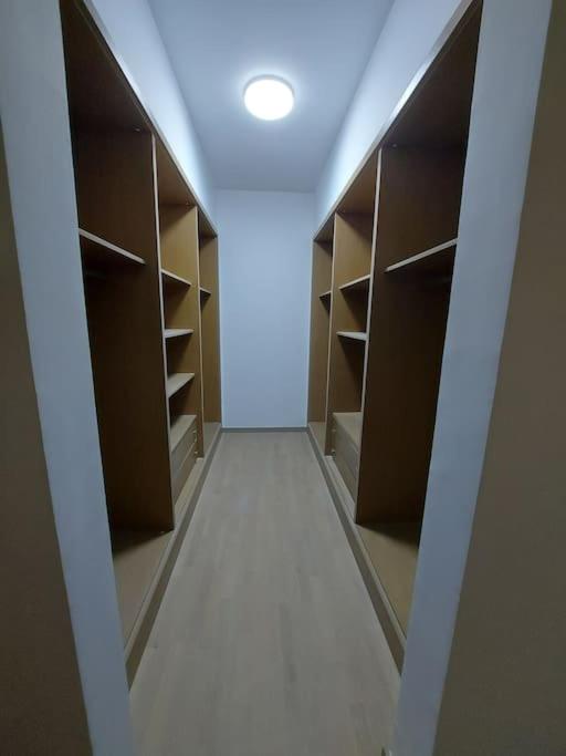 Carrara White 3BR APT W/Garden view and Pool