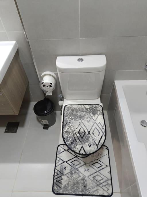 Carrara White 3BR APT W/Garden view and Pool
