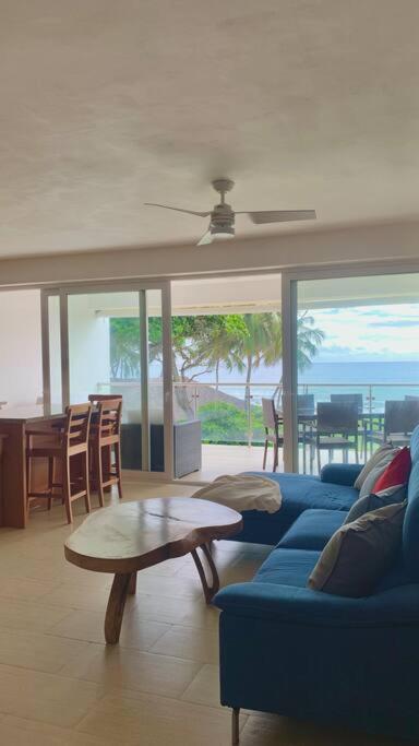 B3 beautiful ocean view penthouse - Ocean Front view 3