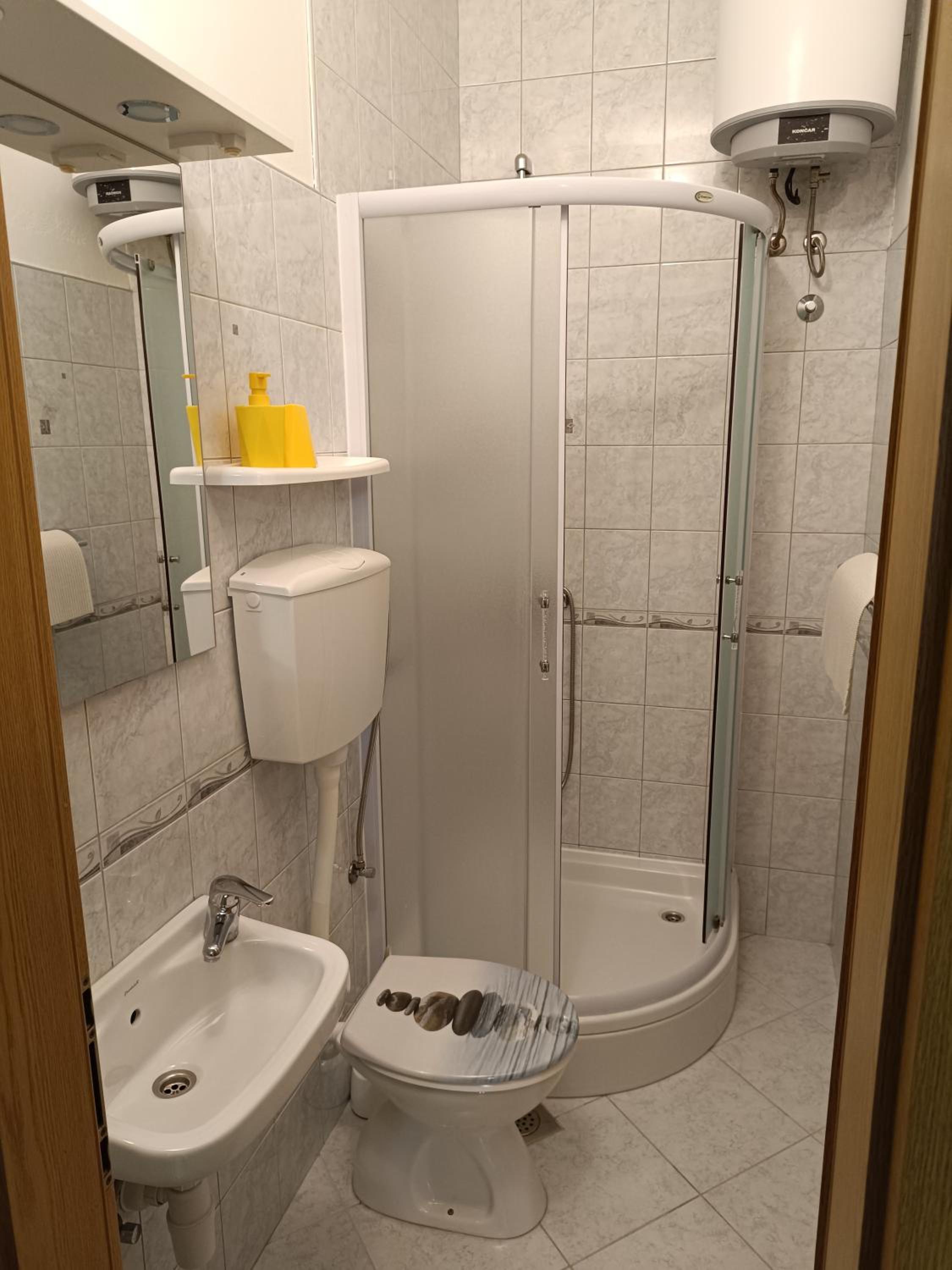 Photo 20