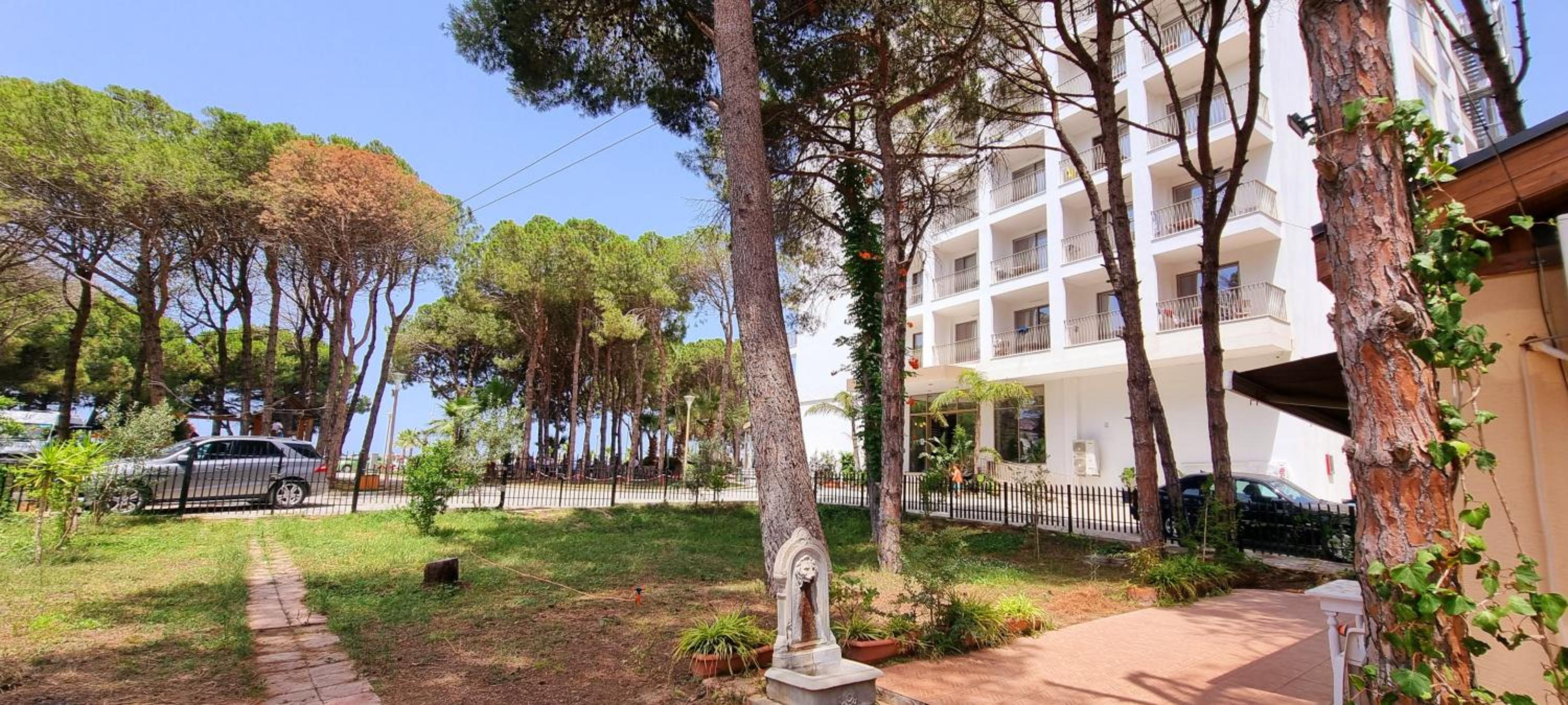 bezhani Standard Villa