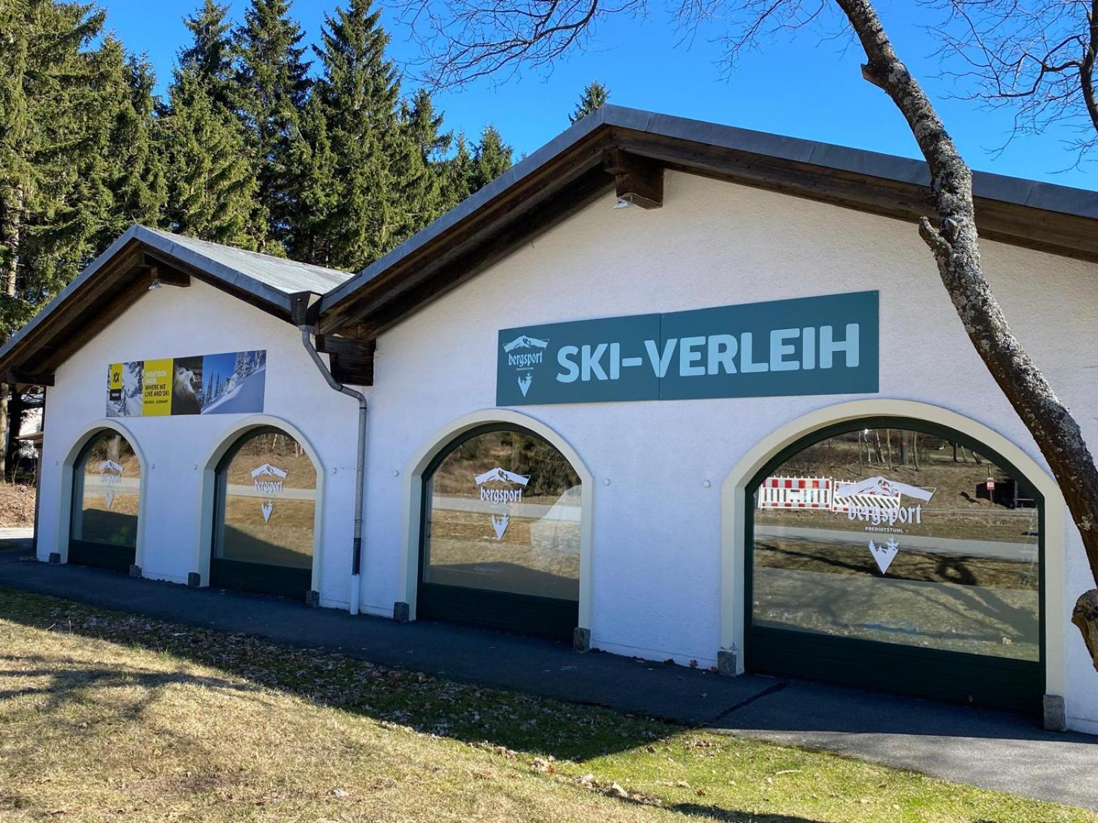 Ferienwohnung Schönblick inklusive Hallenbad, Sauna, Außenpool & Fitnessstudio, familienfreundlich ausgestattet