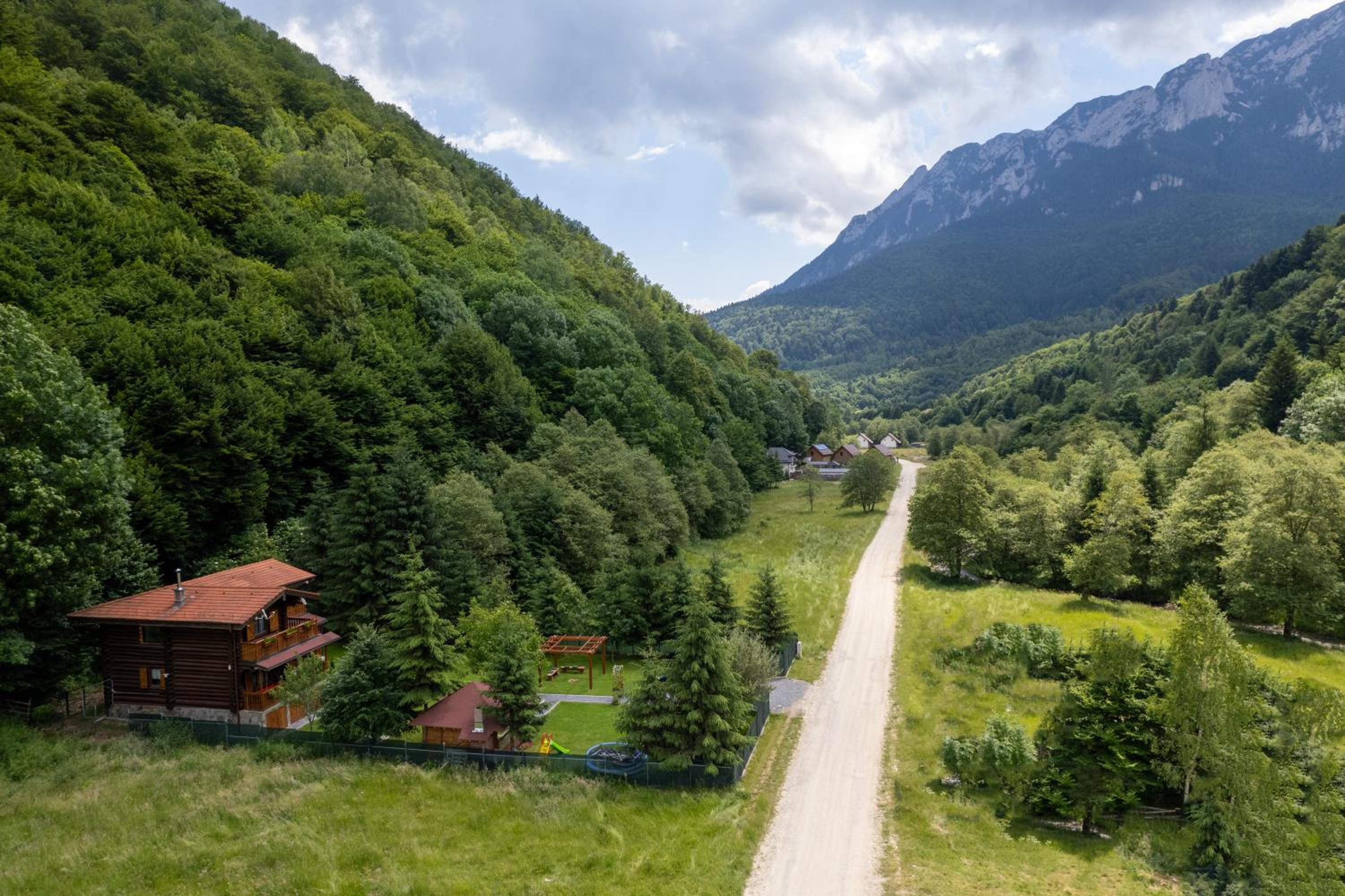 Casa Bucuriei - Plaiul Foii, Zărnești view 5