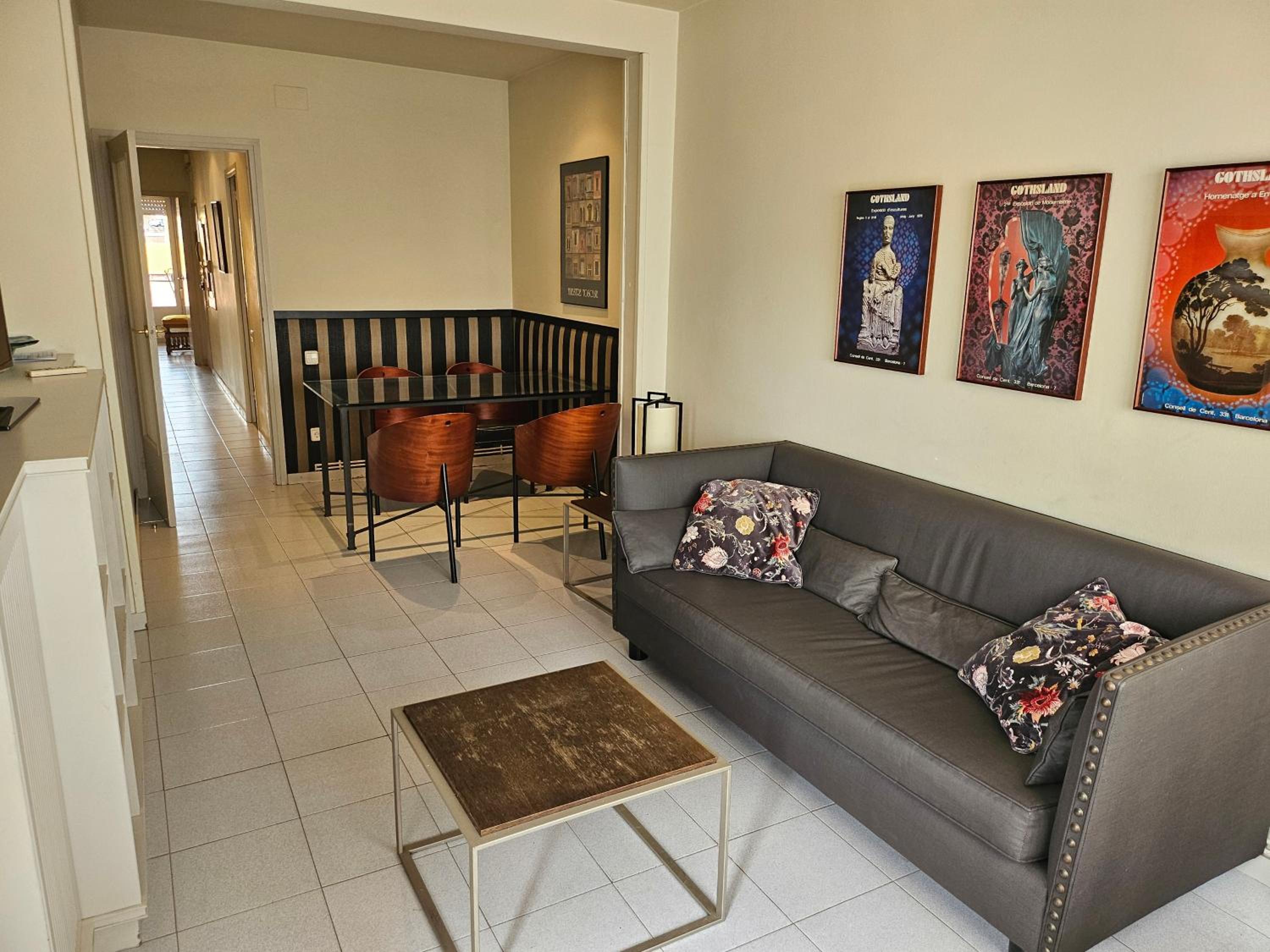 Apartaments Sant Jordi Girona 97