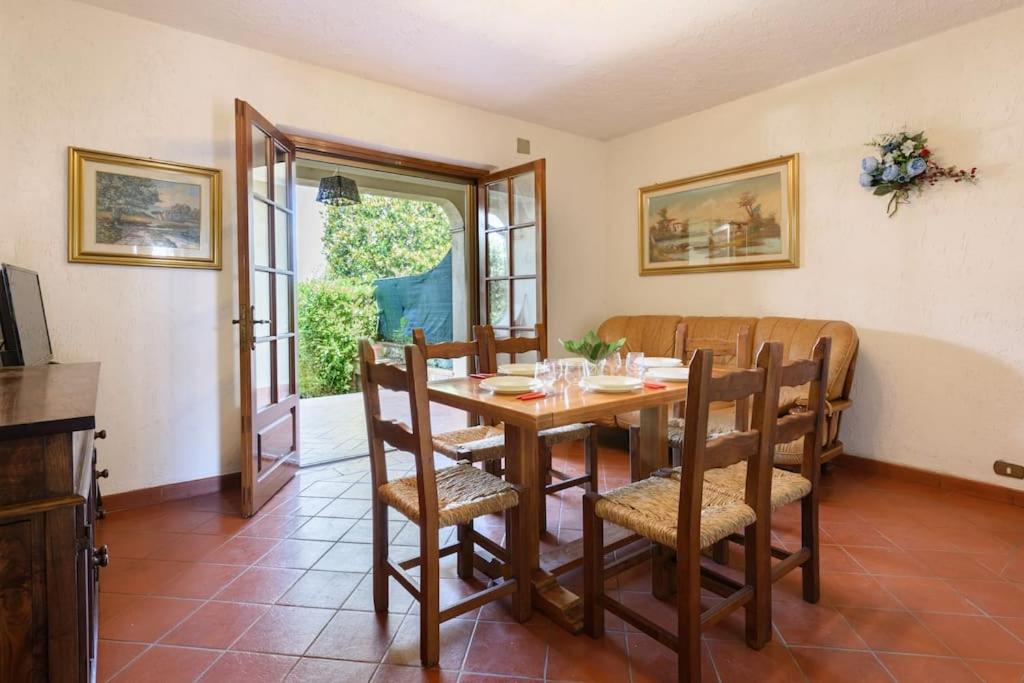 Country and Sea Villa with Jacuzzi & Garden view 4