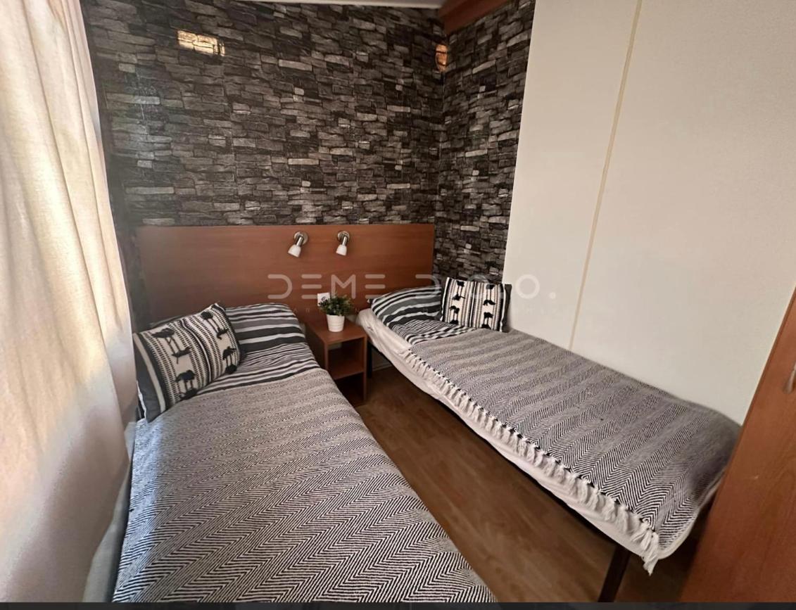 Gold House Apartments