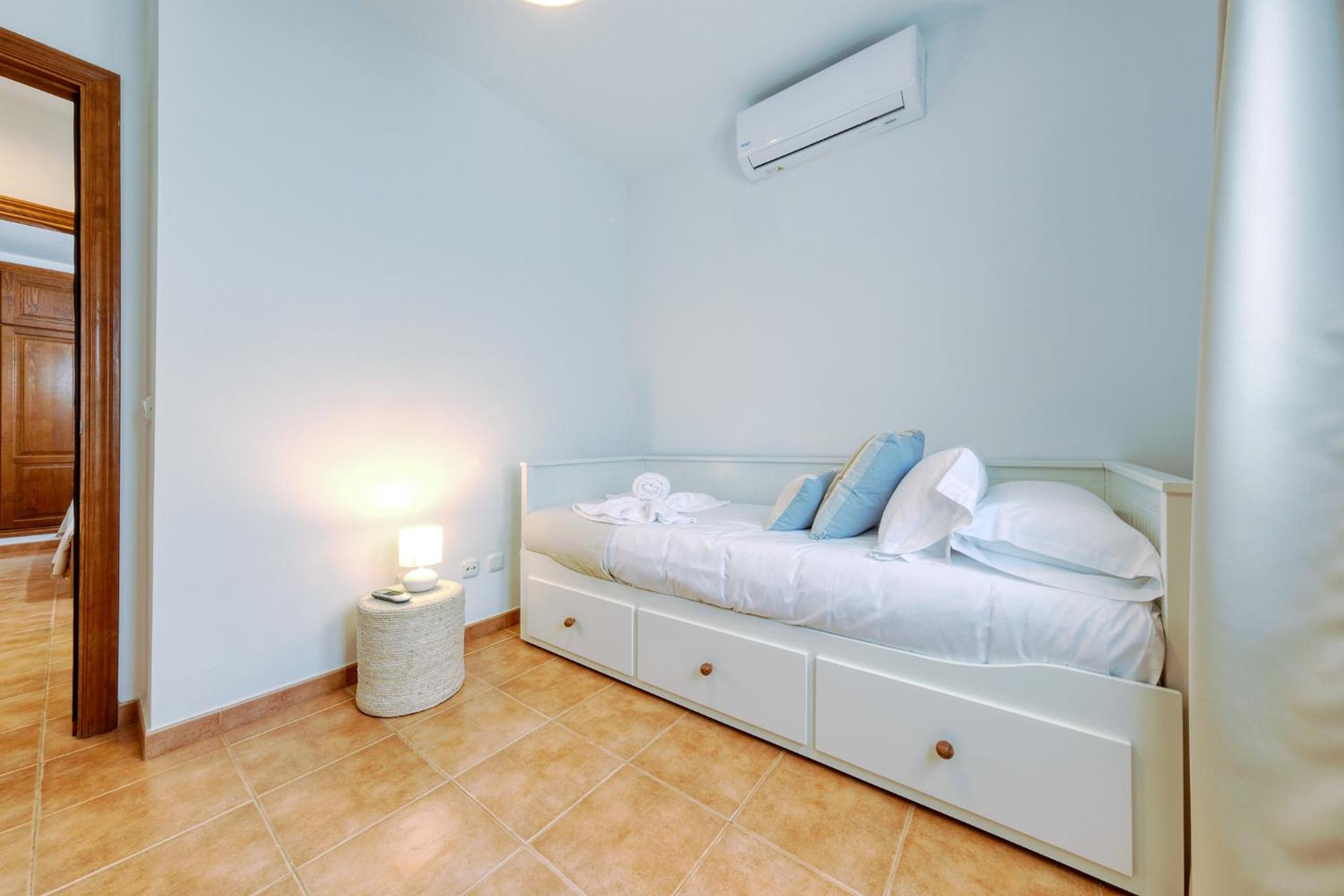 Lanzarote Paradise - Private Pool, Air-Con and BBQ By Lanzarote Vacation Homes