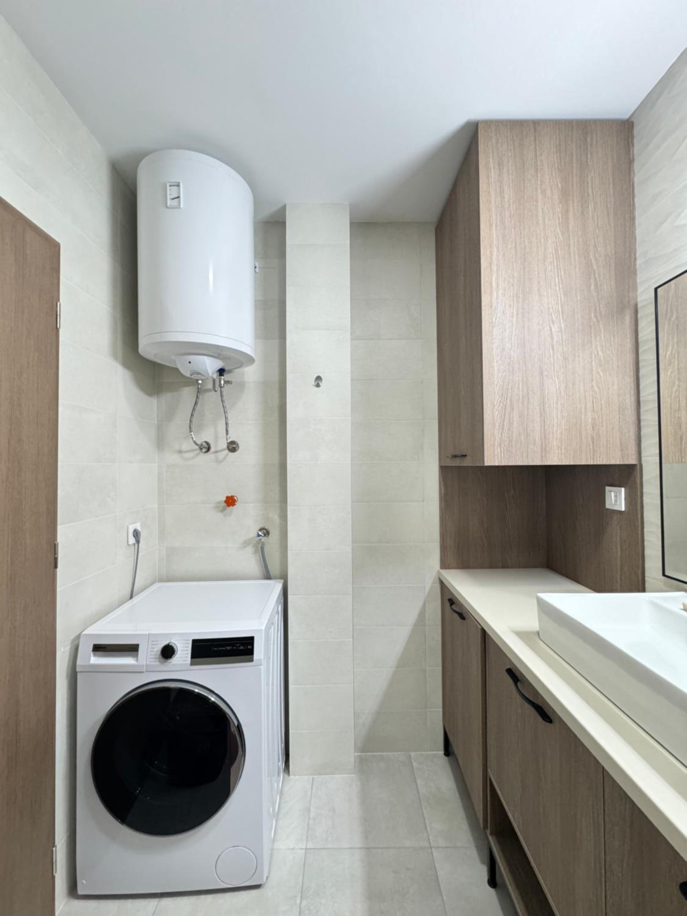 Deluxe Apartments