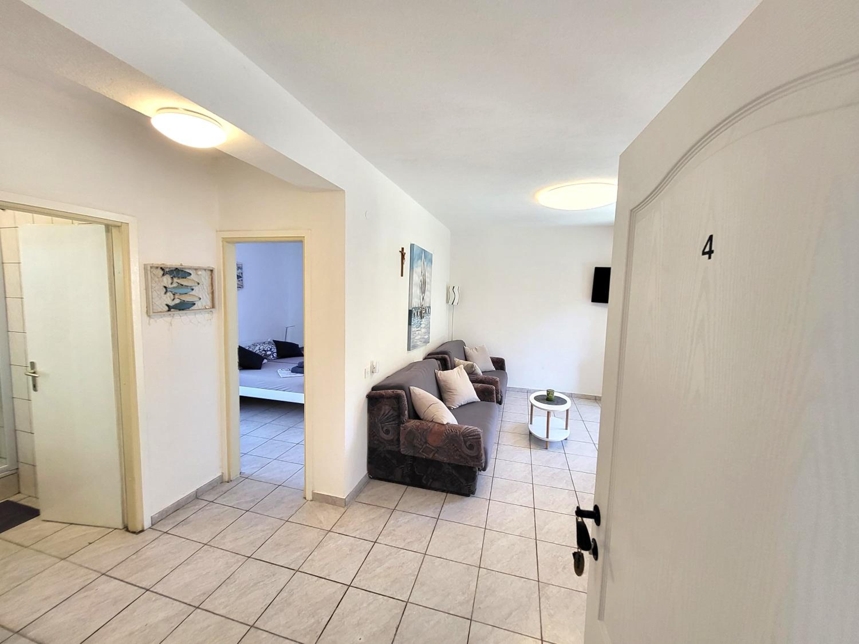 Apartments Pitve