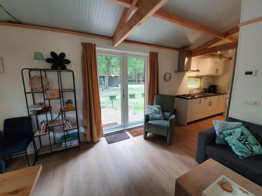 Comfortabele houten Chalet bij de Veluwe view 3