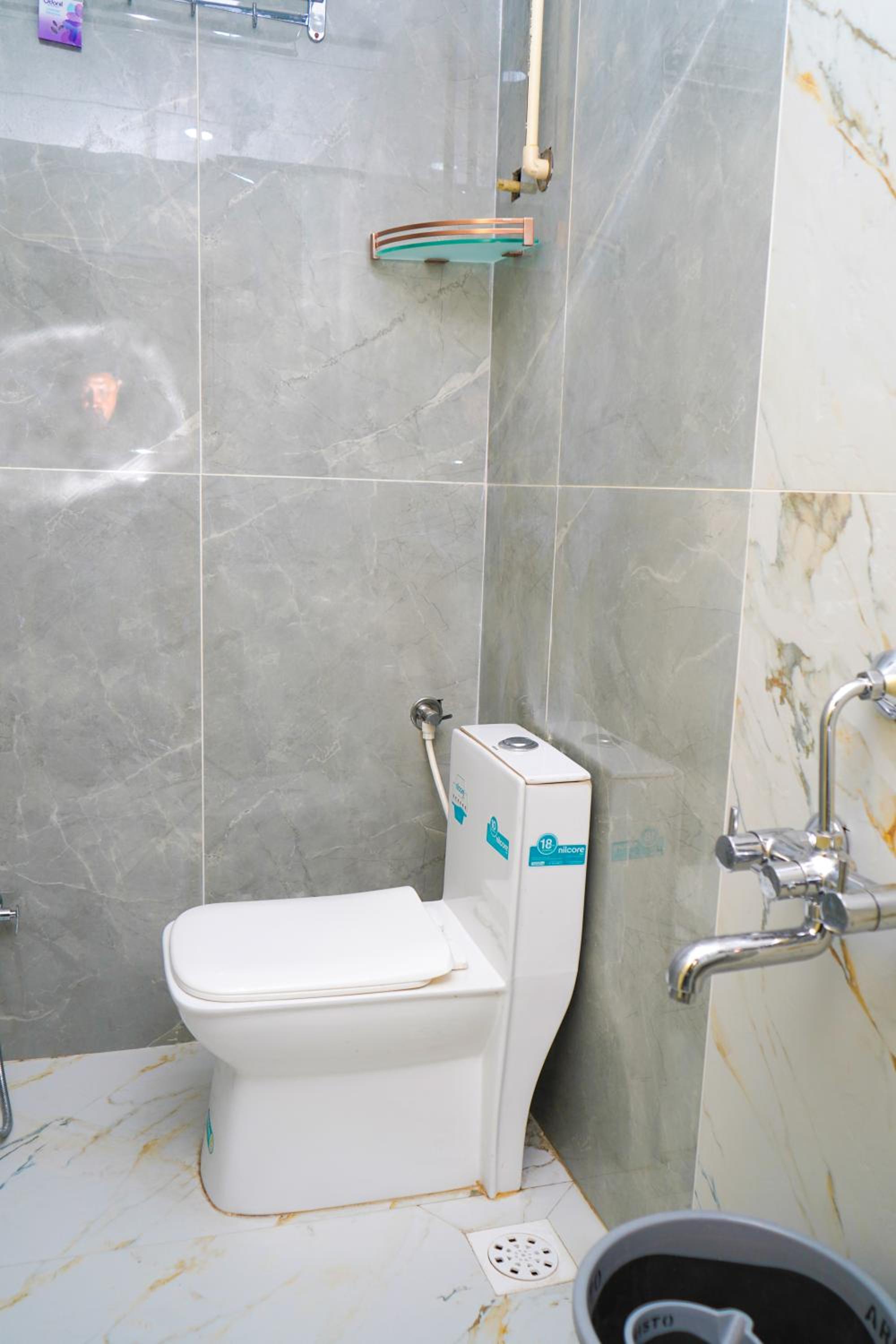 Photo 23