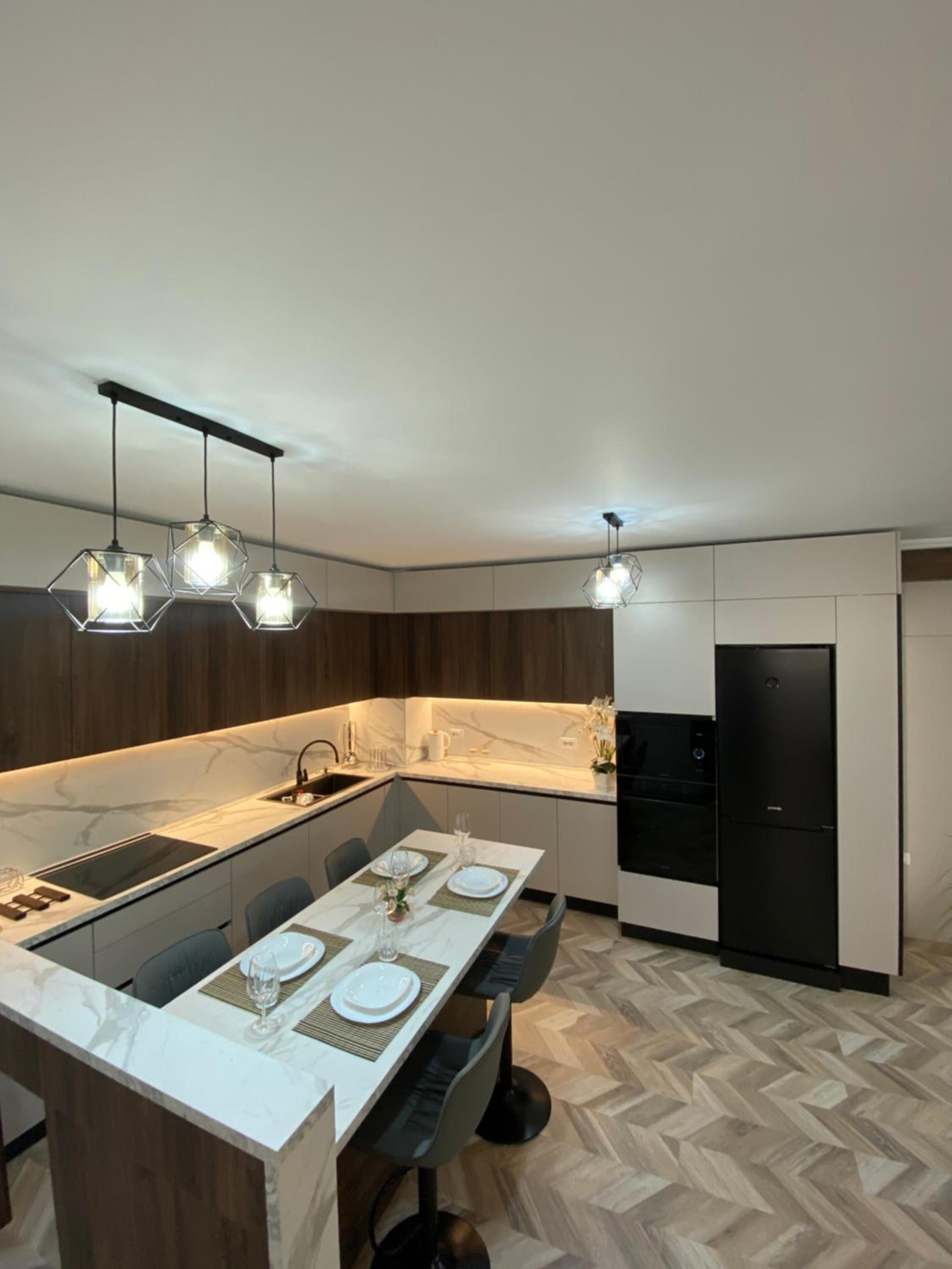 Modern 2BR Apartment ,Balcony,Central Shkoder