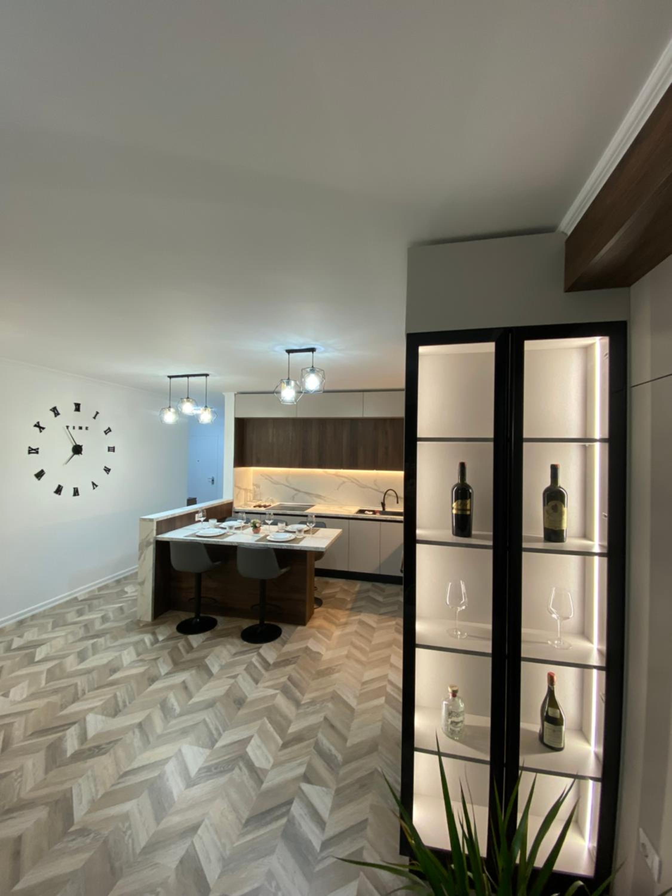 Modern 2BR Apartment ,Balcony,Central Shkoder