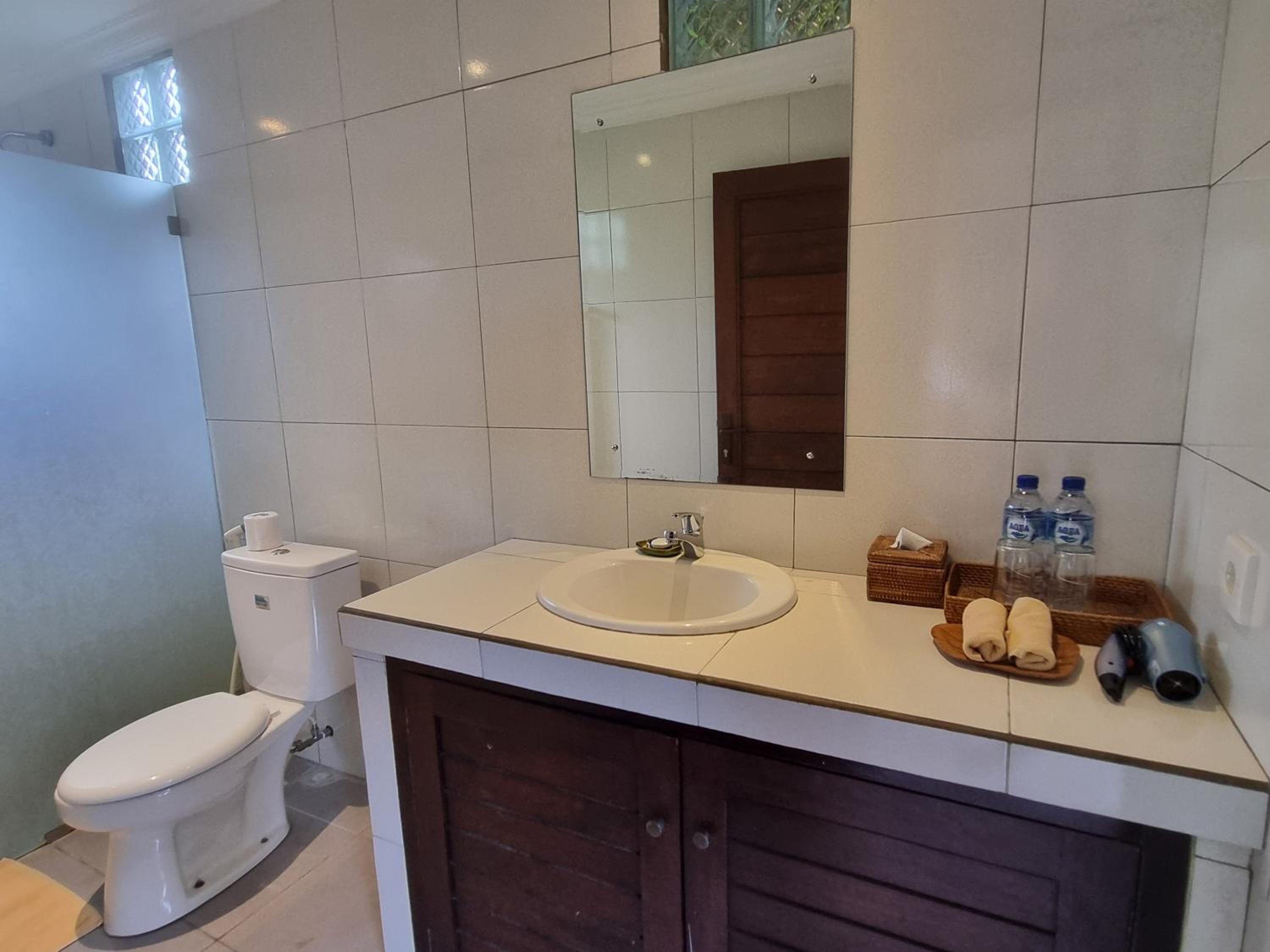 Nyoman Sandi Guest House