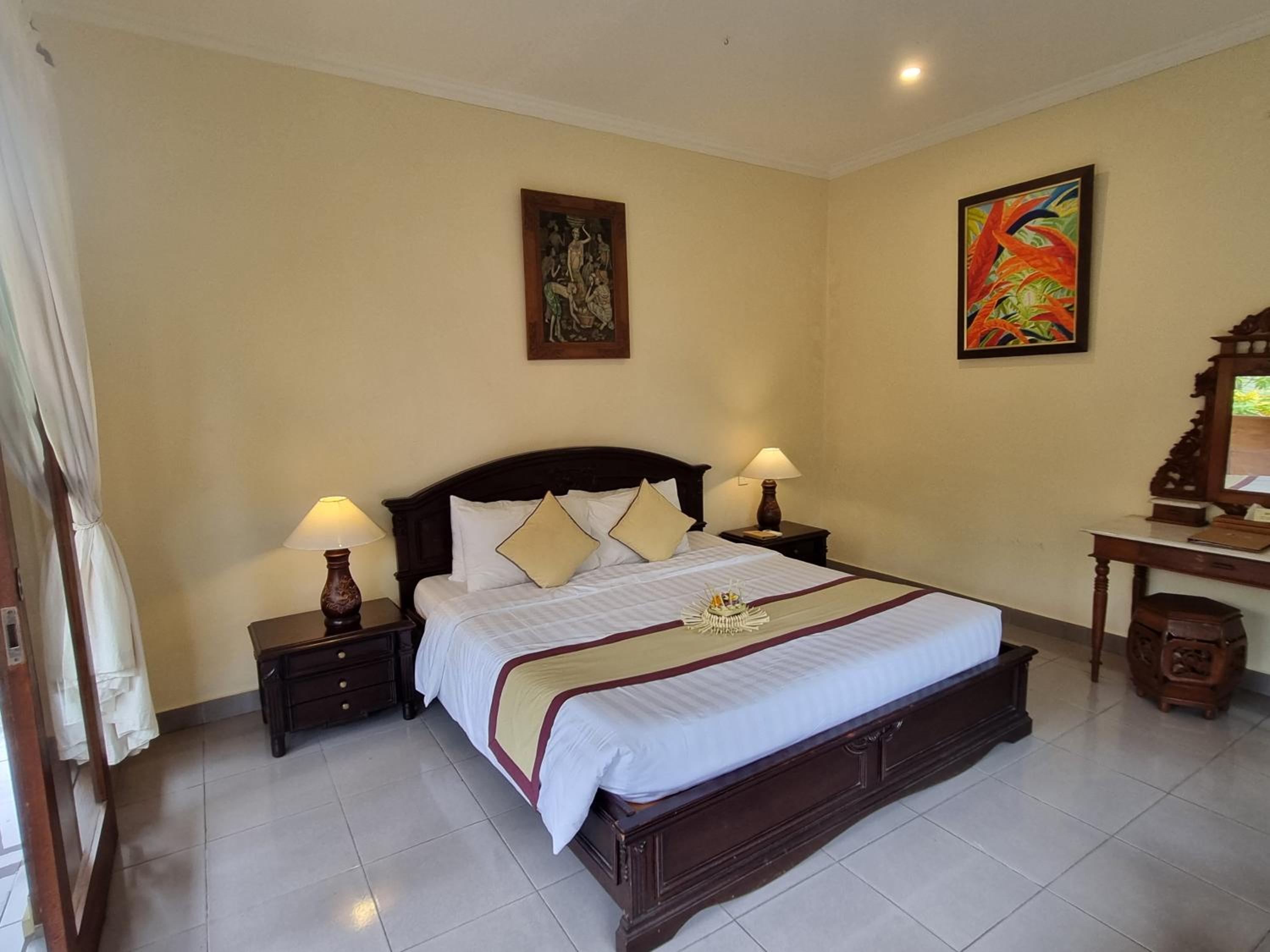 Nyoman Sandi Guest House