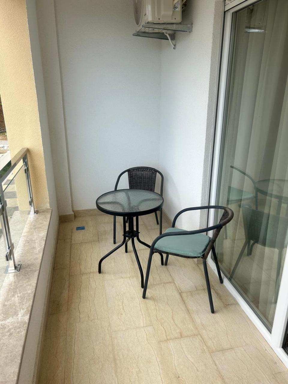 New apartment in Becici view 4