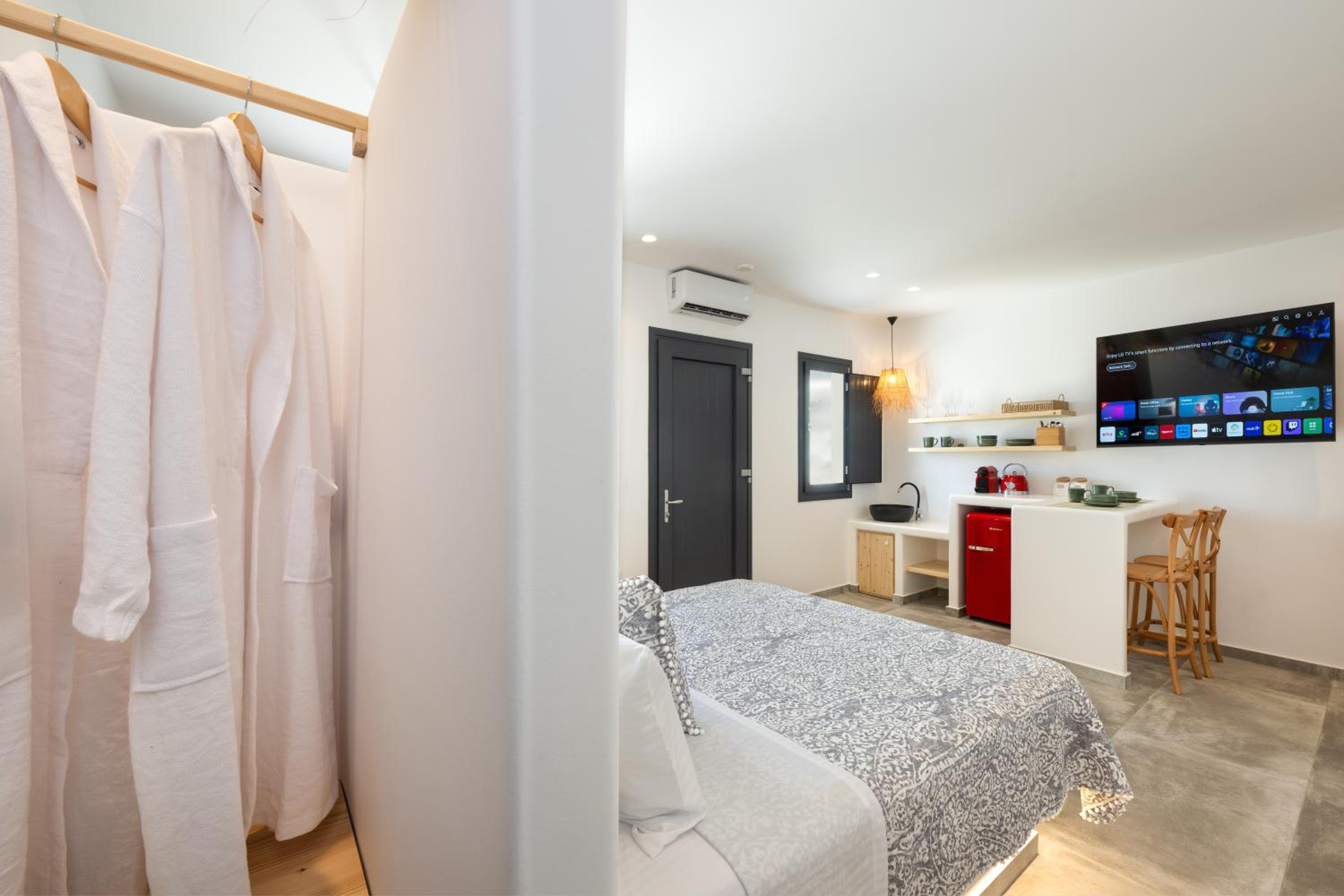 Terra Vecchia Suites