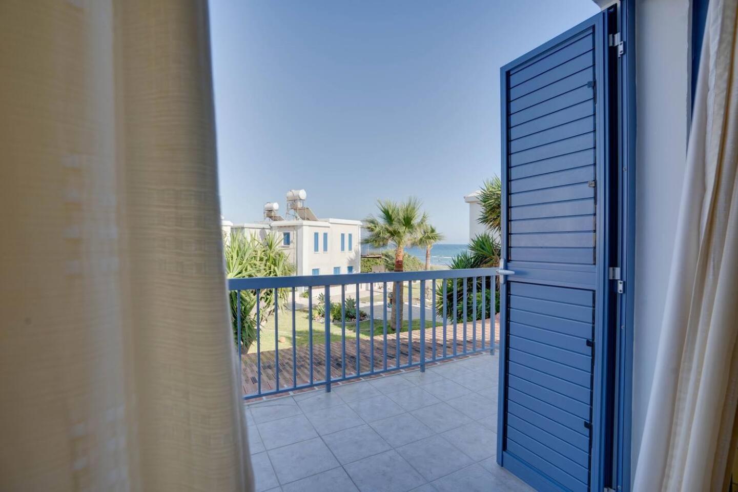 Ammos Villa 20 Side Seaview