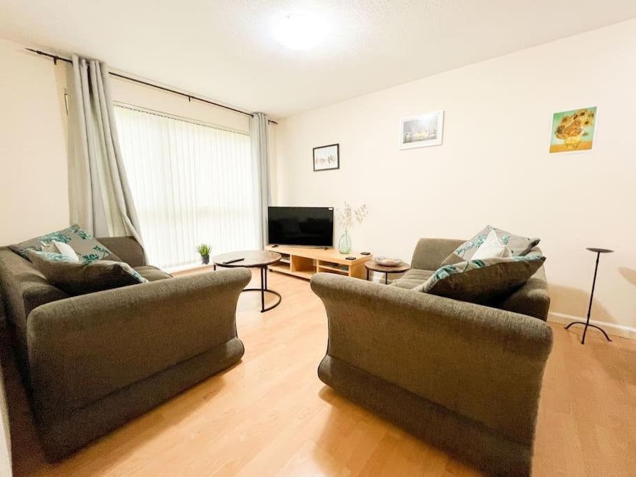 Cosy Riverside Home SECC Hydro