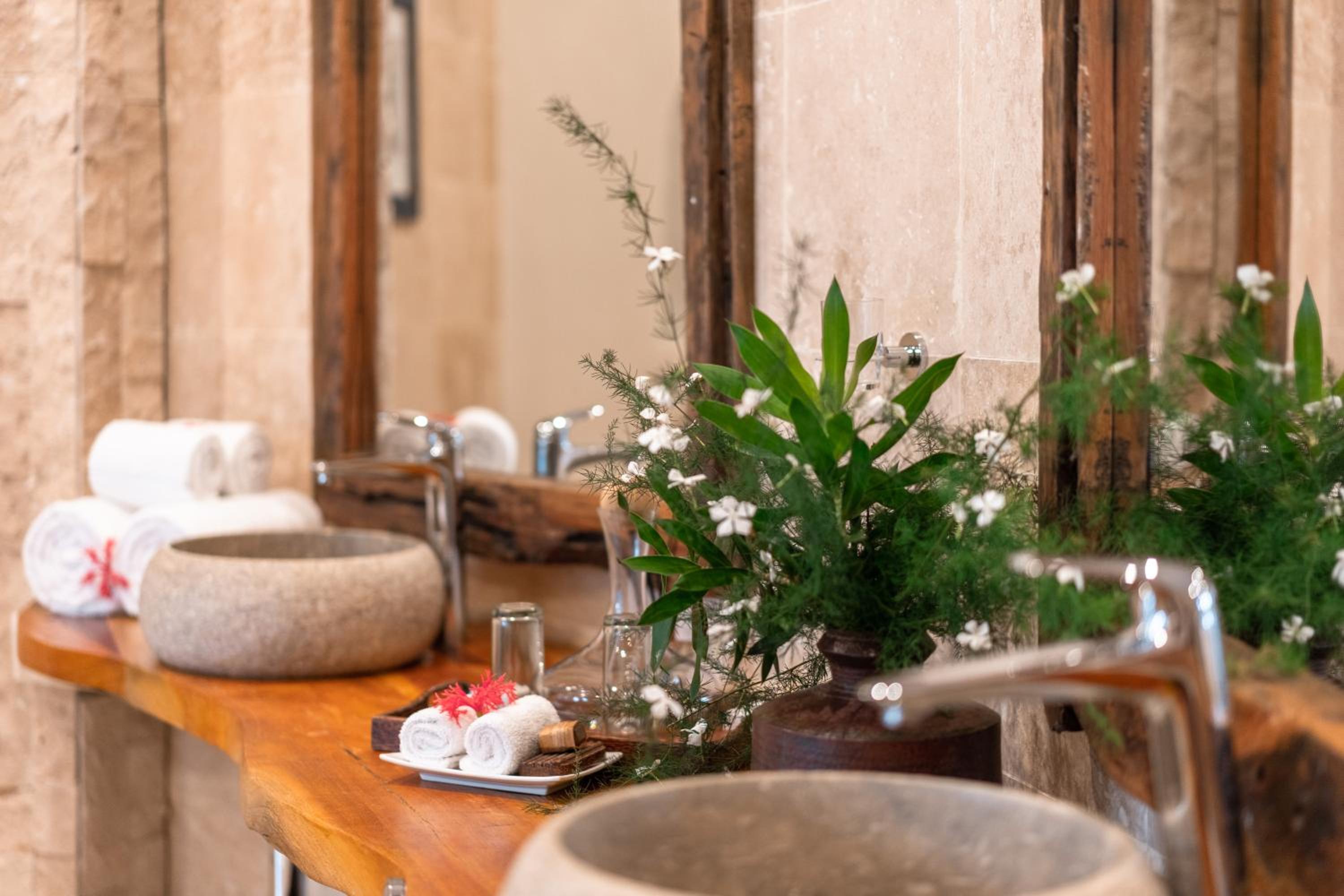 Photo 73
