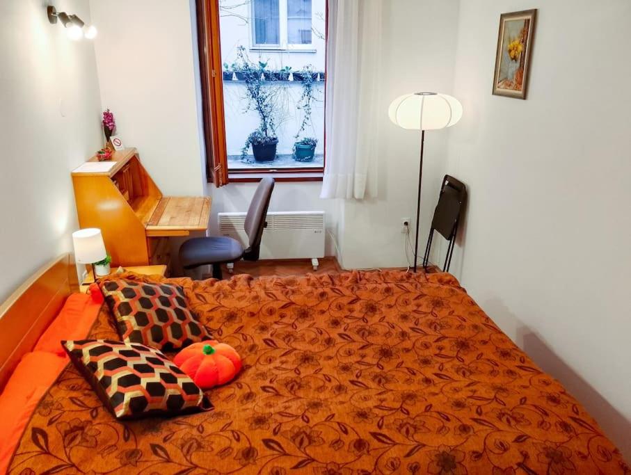 Apartment 4 seasons view 3