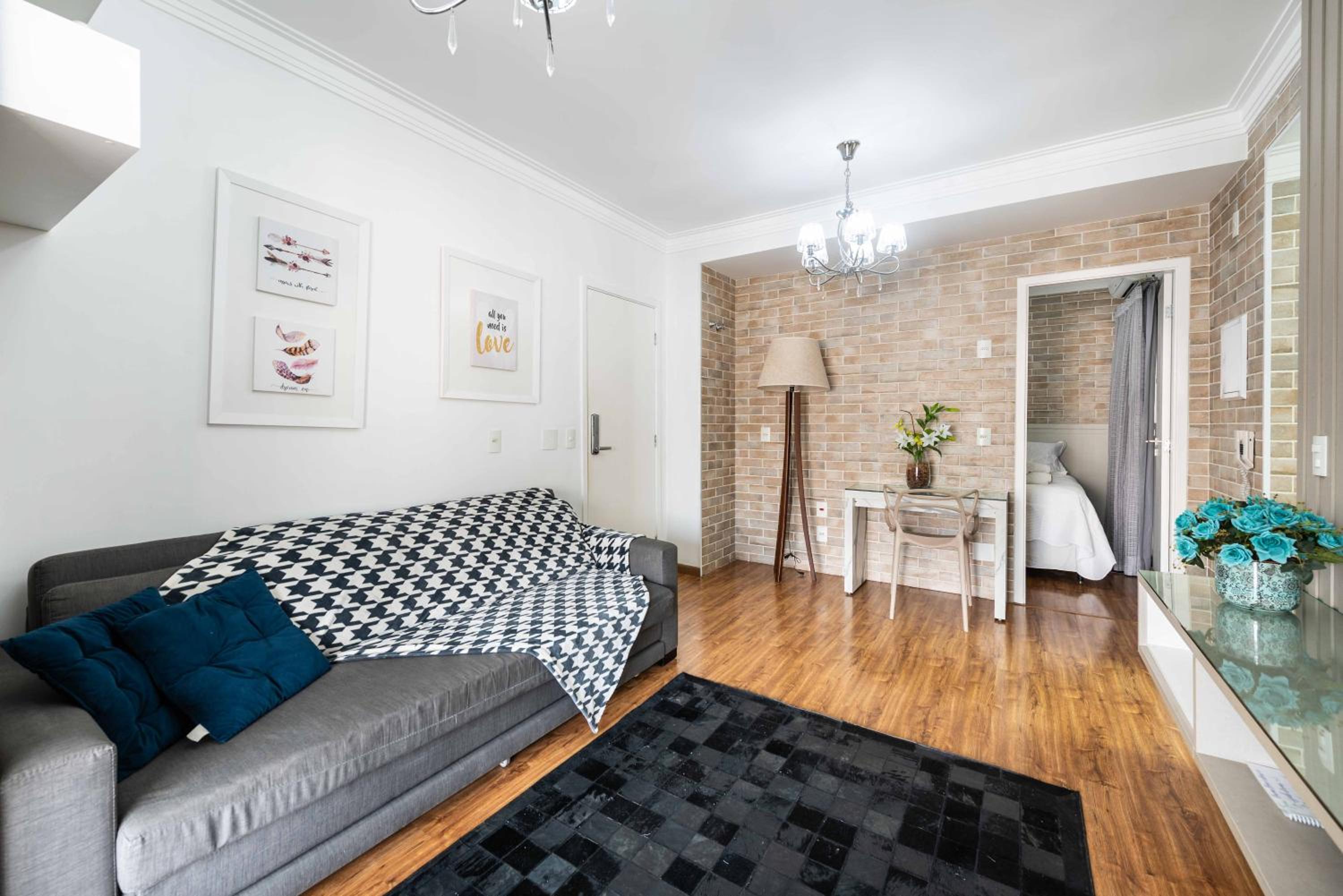 Photo 68