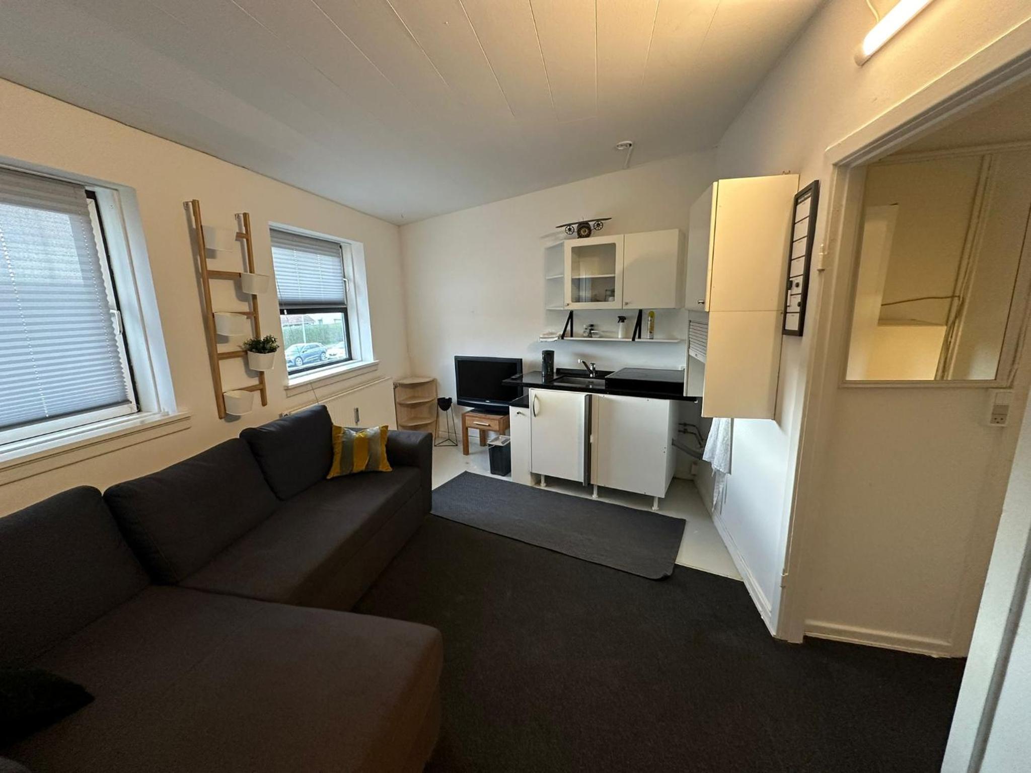 Airport House